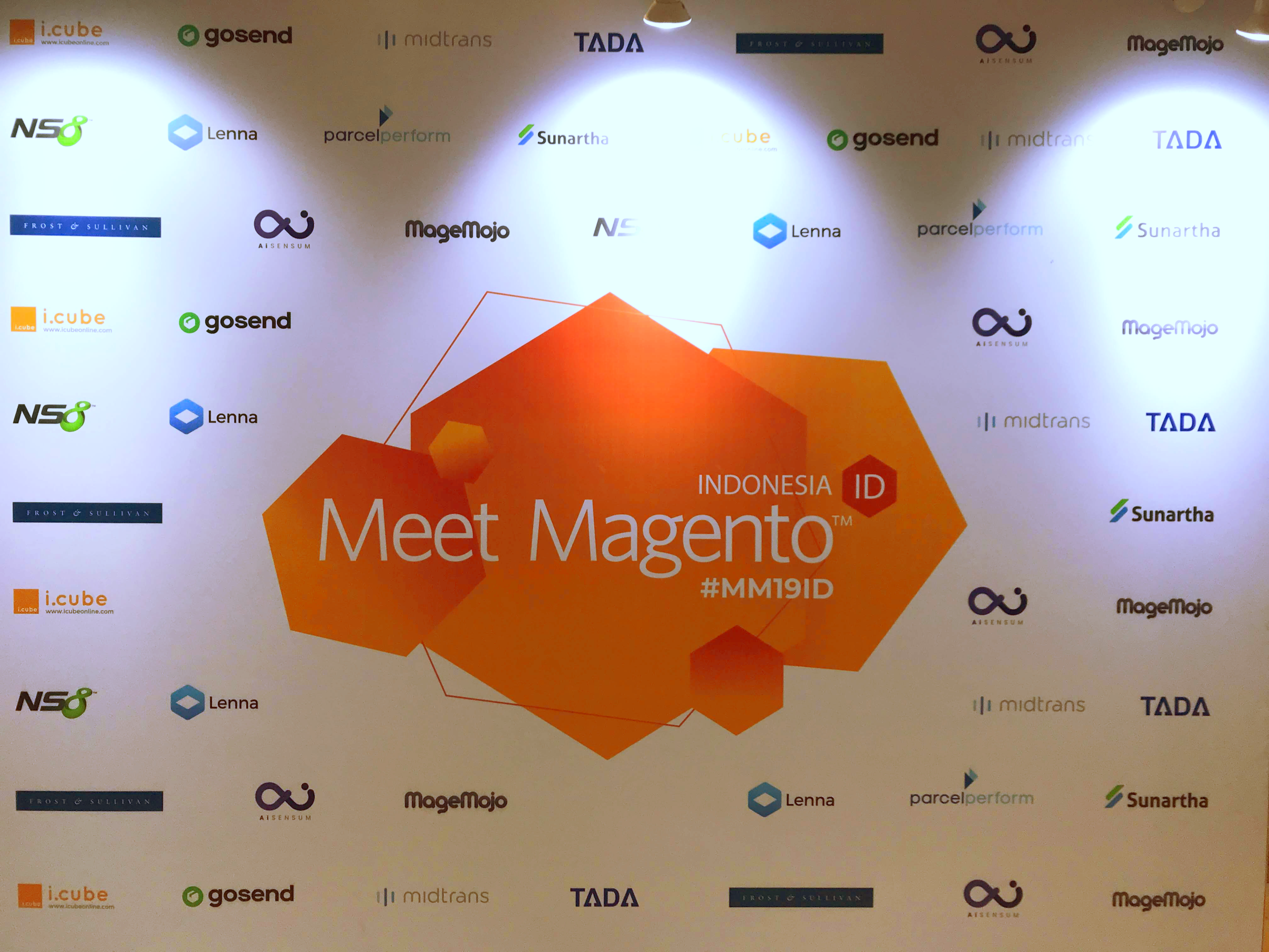Press-release Meet Magento Indonesia 2019: Membagi Insight, Mempererat Komunitas
