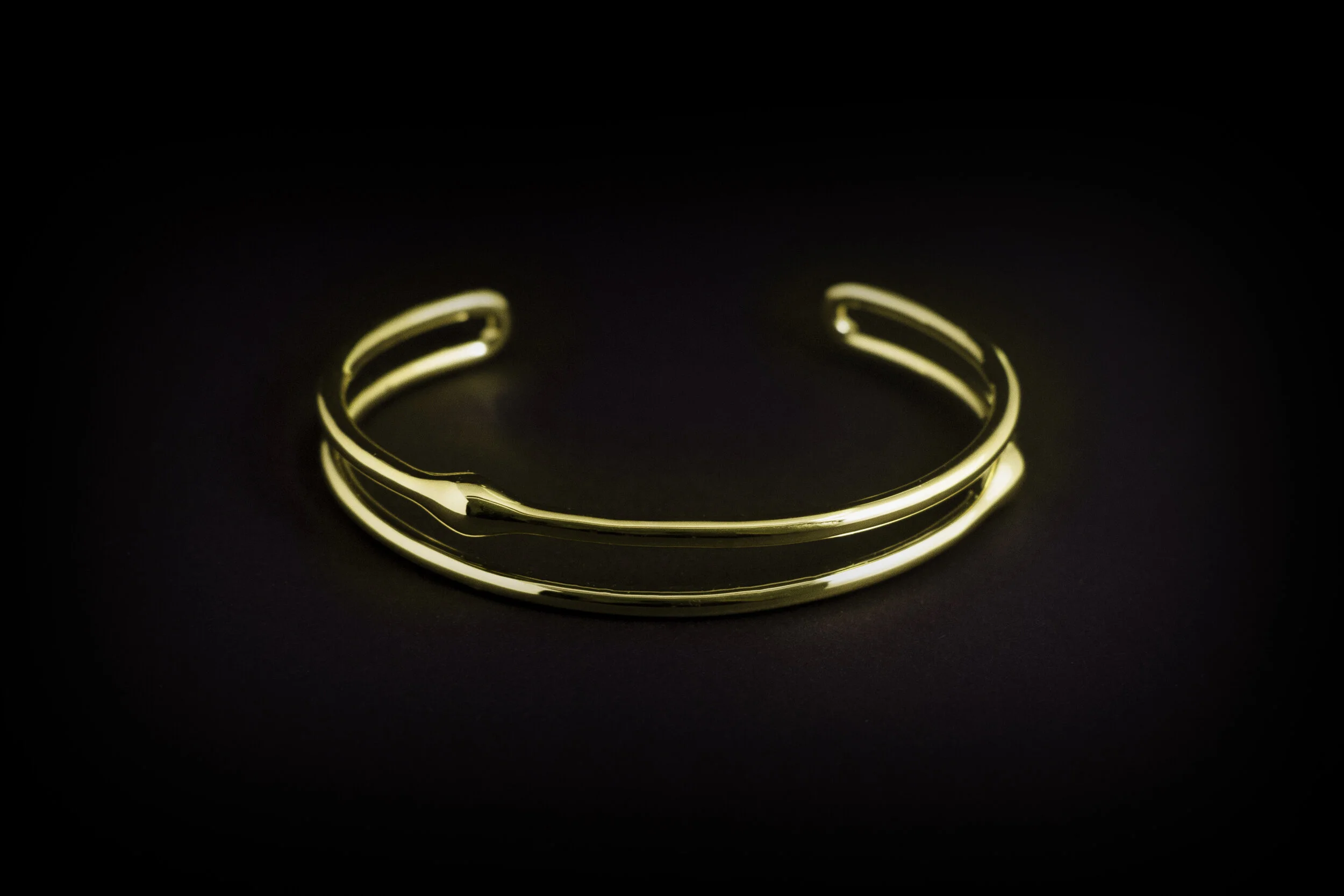 PULSE_chase_gold-B.jpg