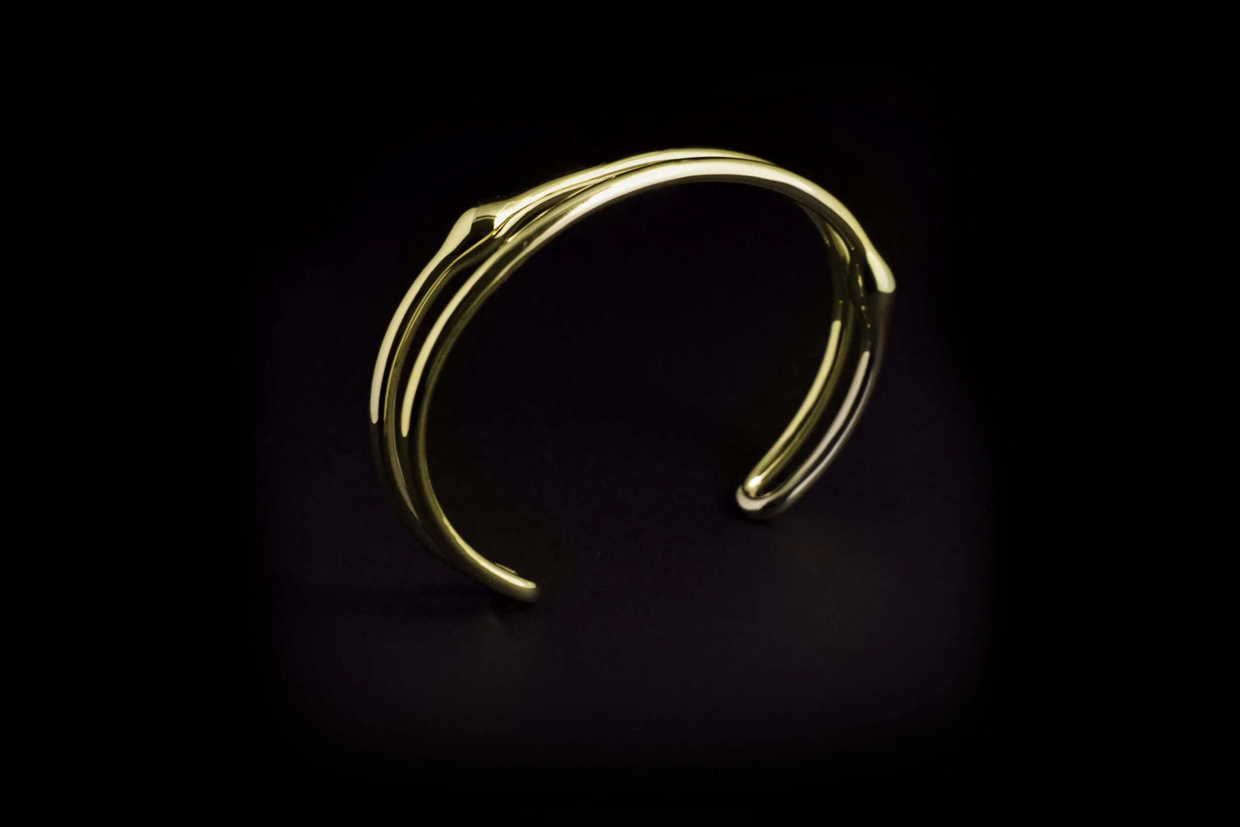 PULSE_chase_gold-A.jpg
