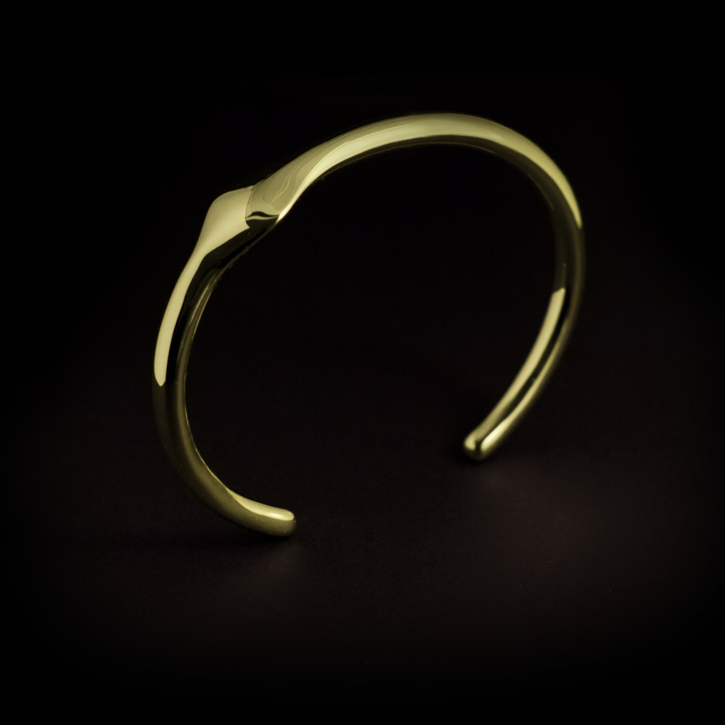 MANTA Offset - gold
