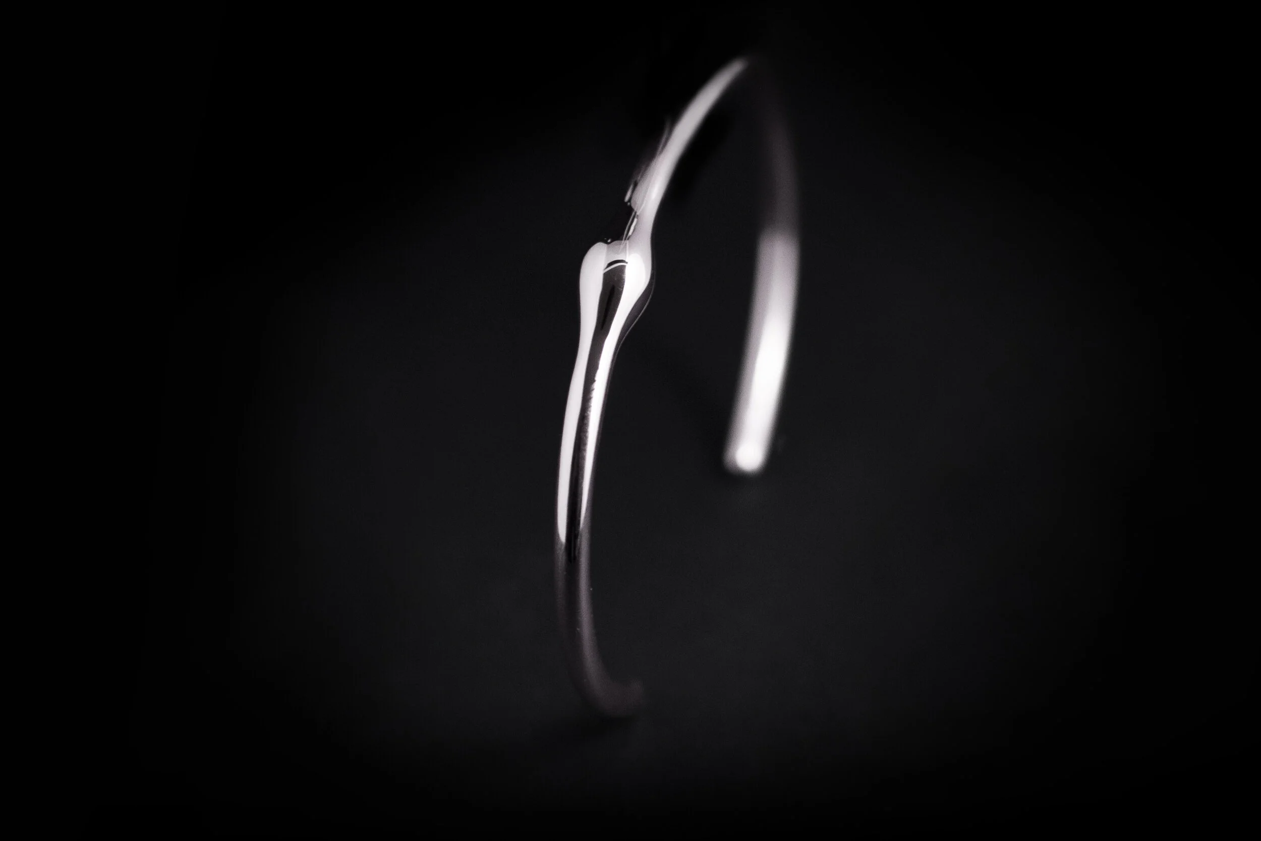 PULSE_offset_platinum-C.jpg
