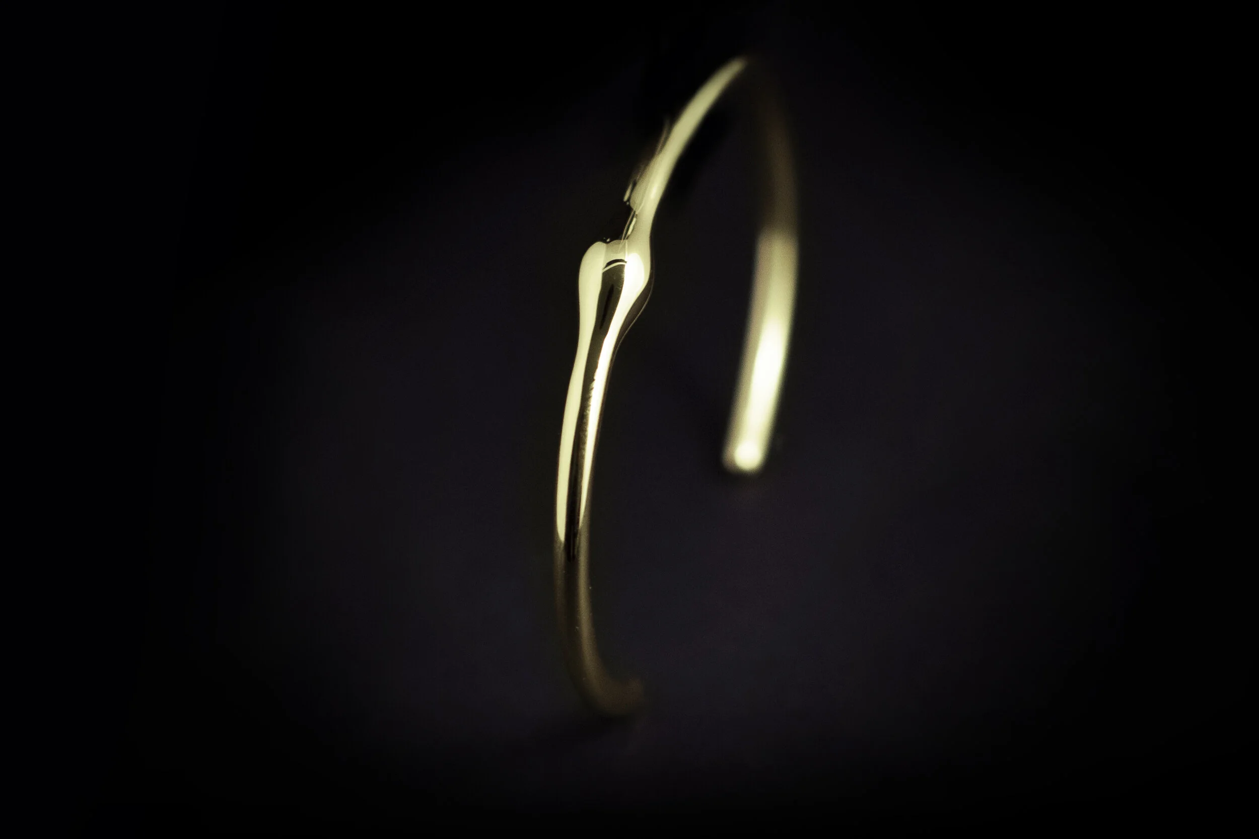 PULSE_offset_gold-C.jpg