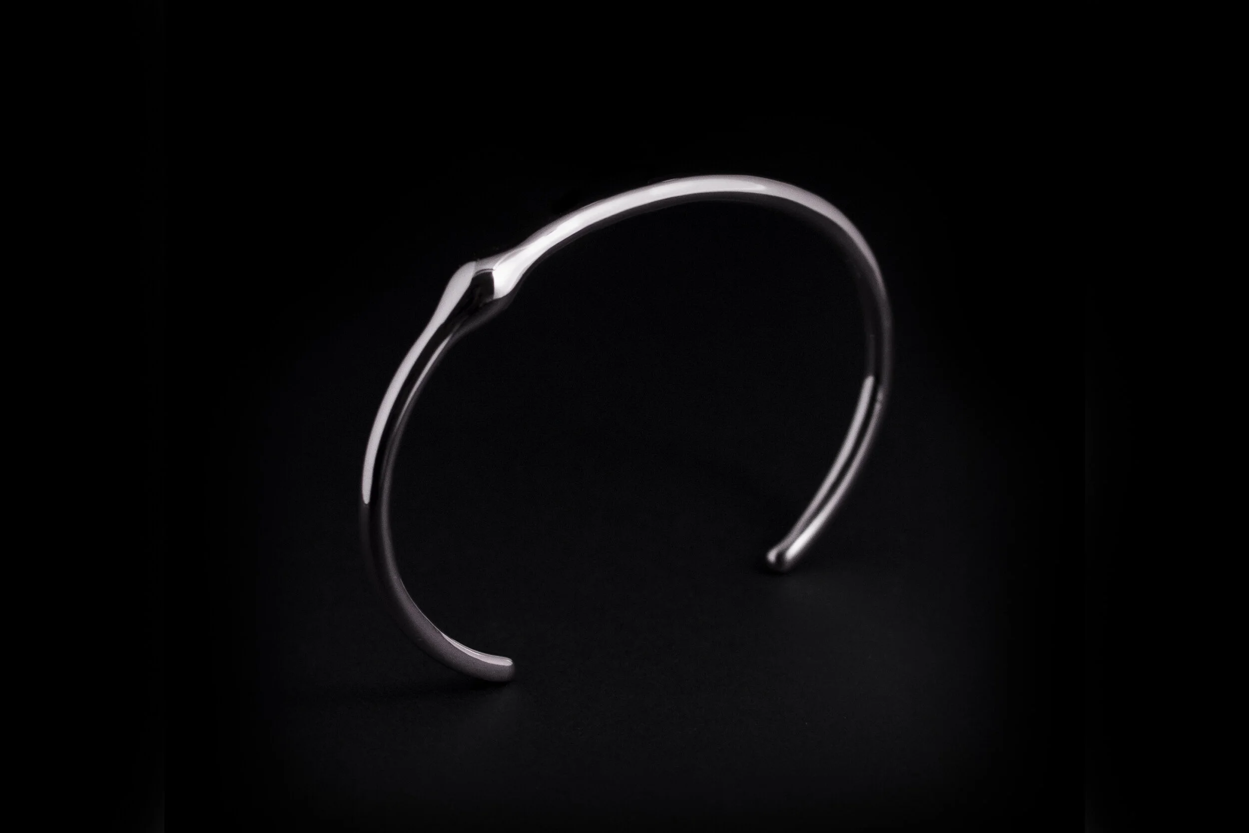 PULSE_offset_platinum-A.jpg