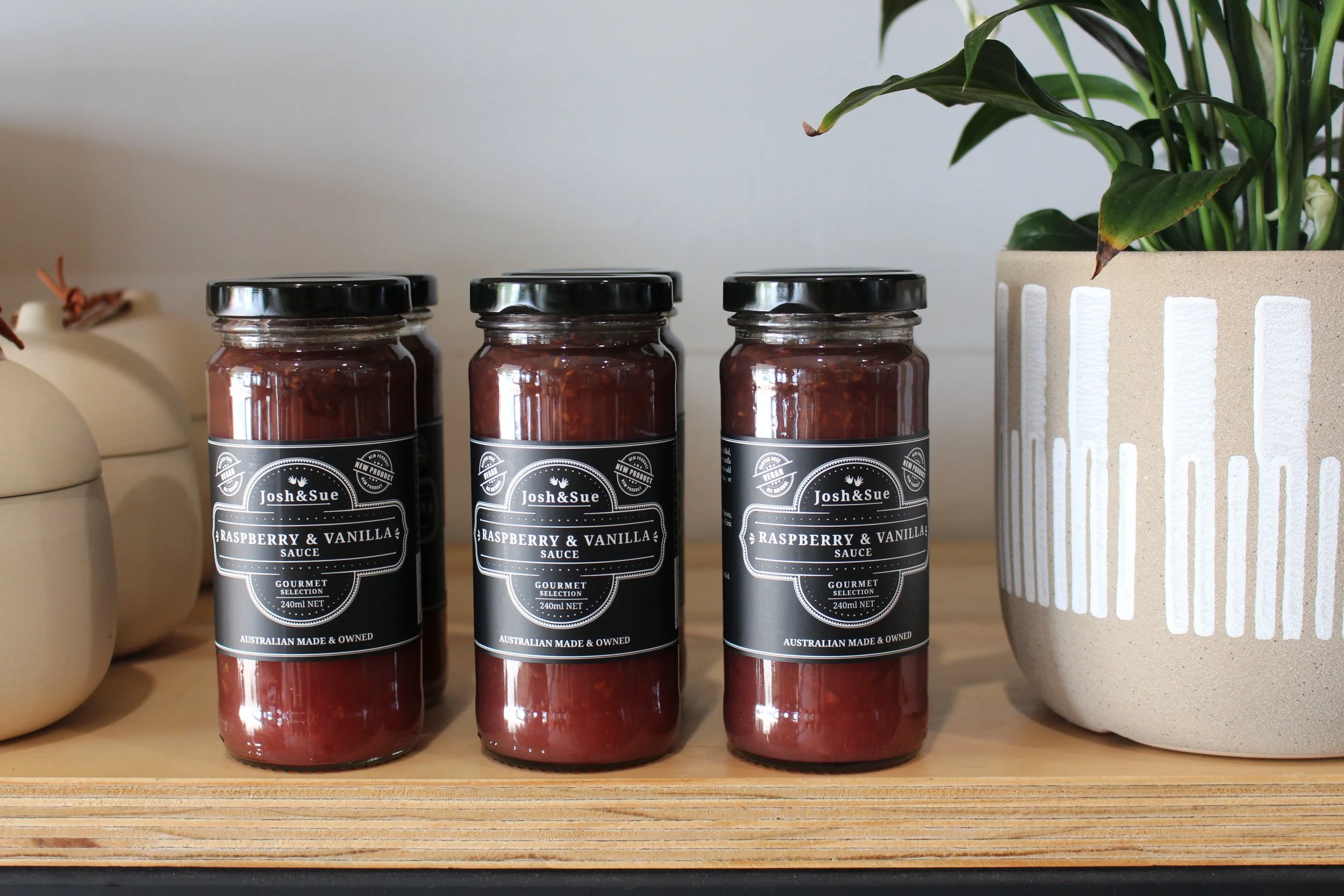 Flowers with Love Jerrabomberra Florist Delivery to Canberra