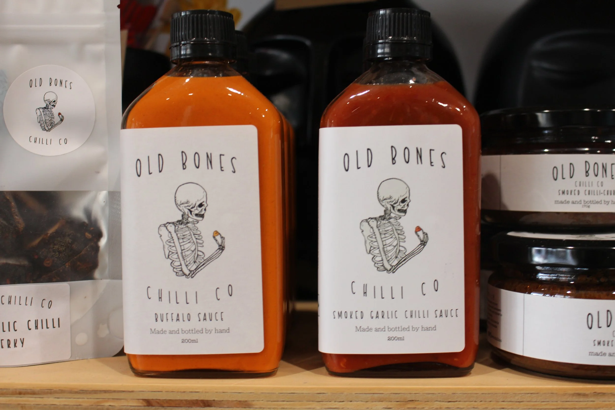 Buy flowers & gifts online Delivery to Canberra, Queanbeyan