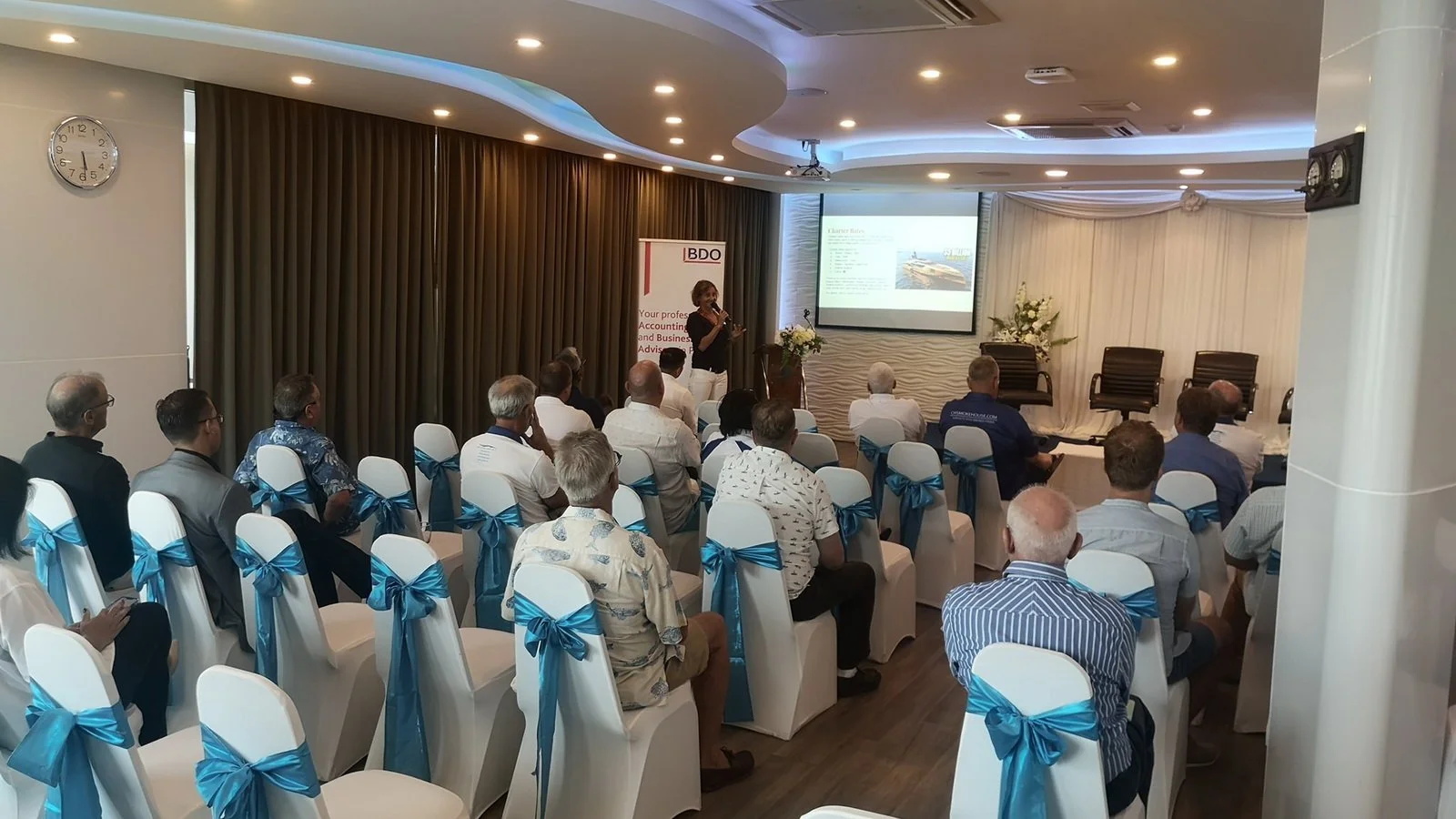 Lies Sol flies the flag for TYBA at AUSTCHAM Phuket Briefing &amp; Sundowners 