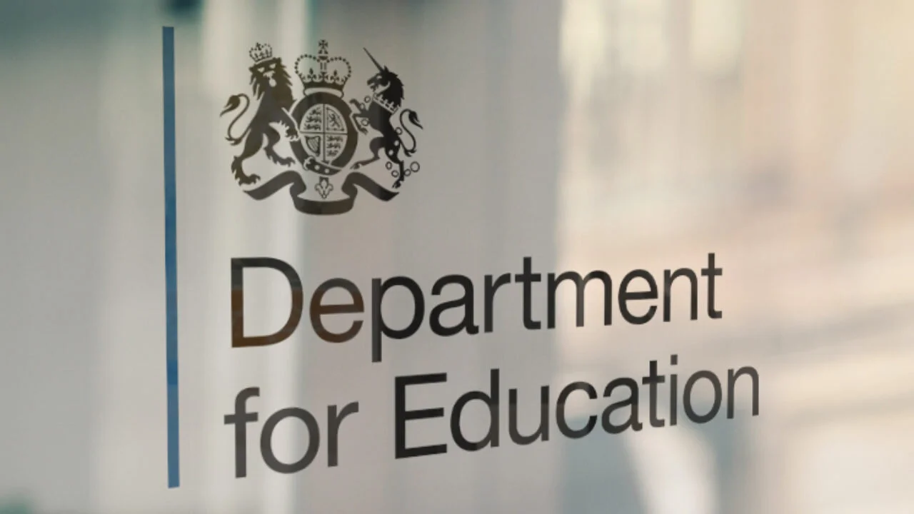 DfE: A letter to secondary school and college parents in England on continuing regular Covid-19 testing from Gavin Williamson, Secretary of State for Education 
