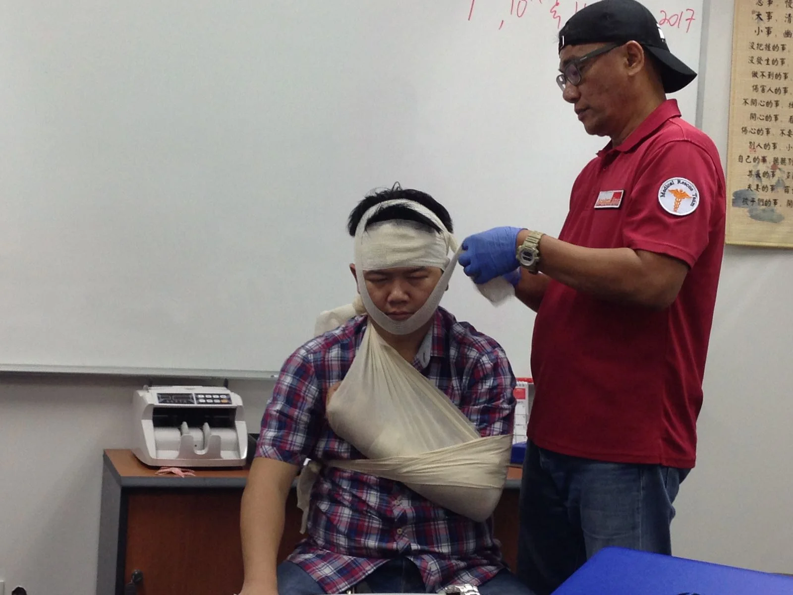 1st Aider 08.jpg