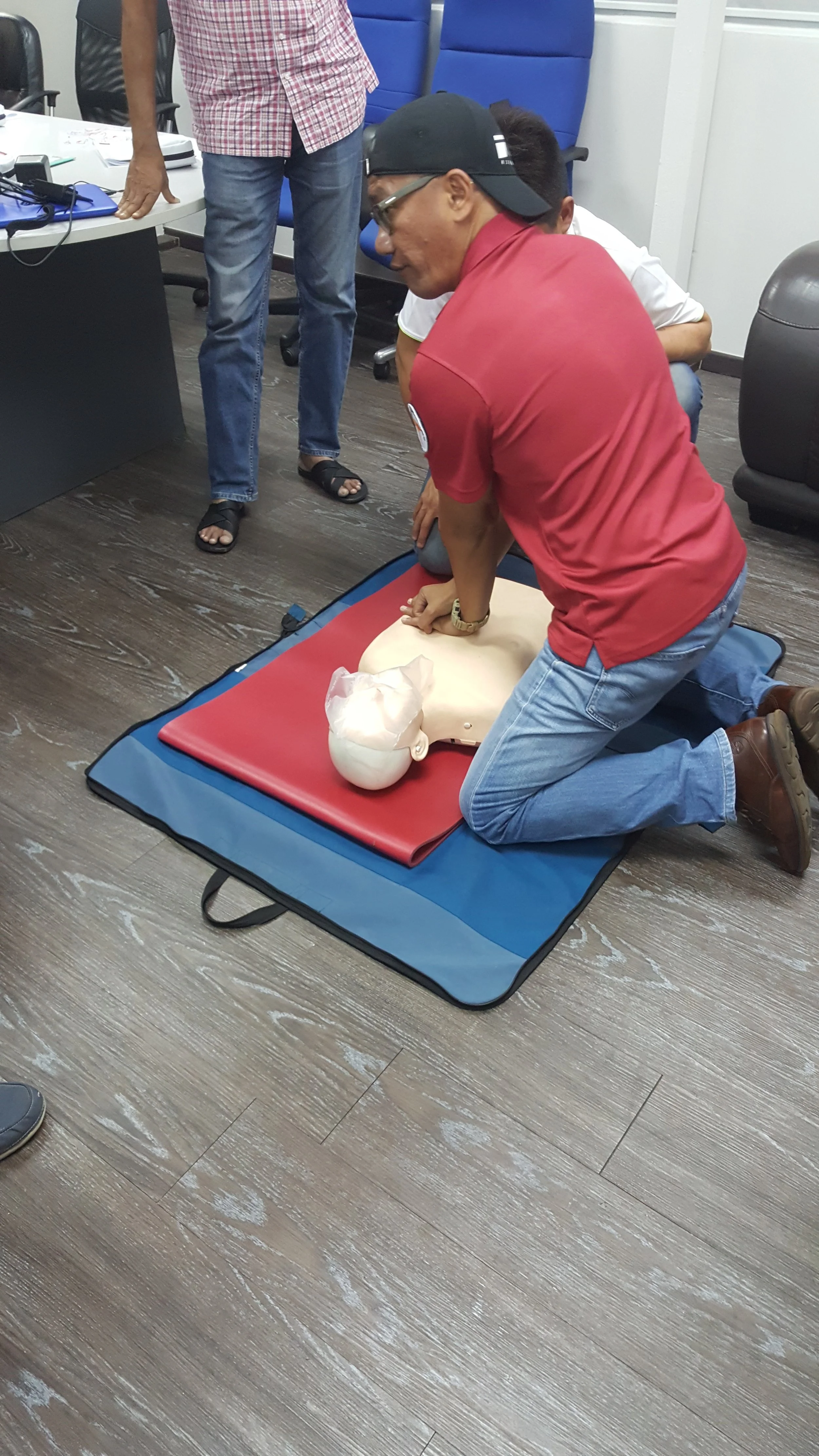 1st Aider 09.jpg