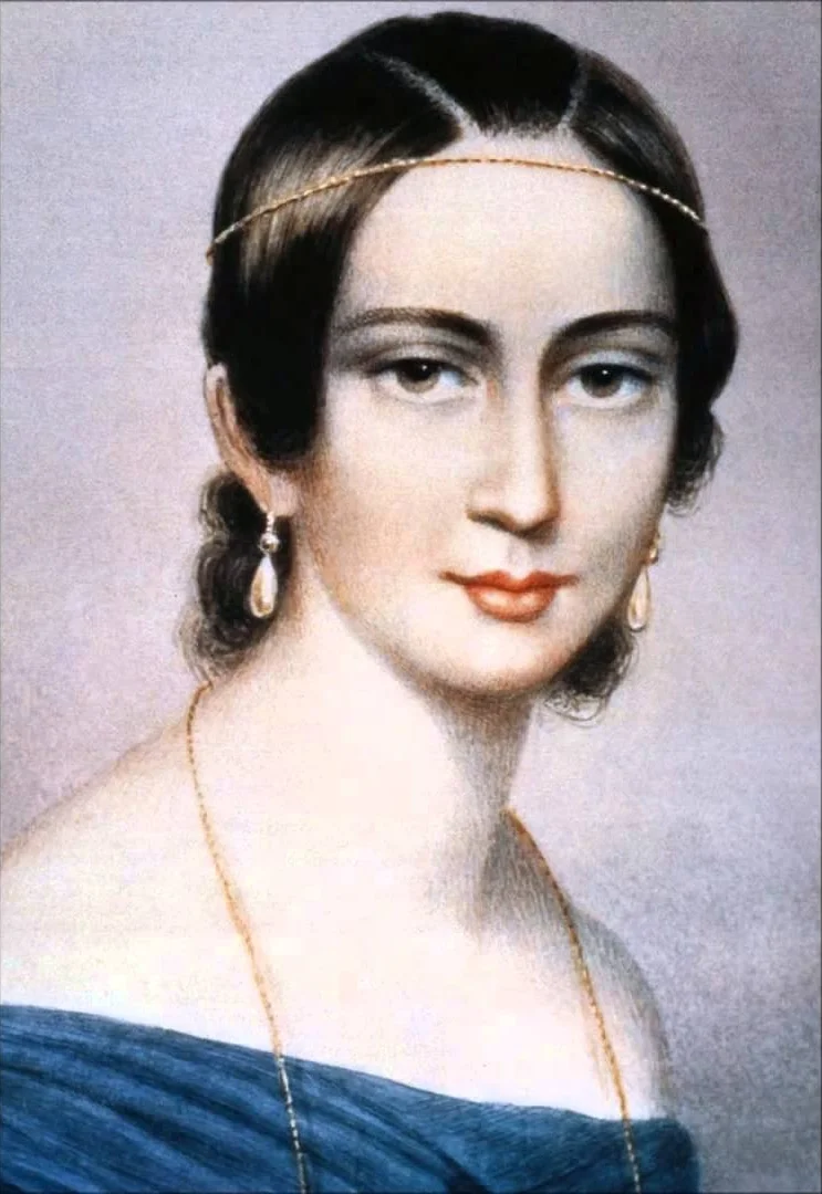 Clara.jpg