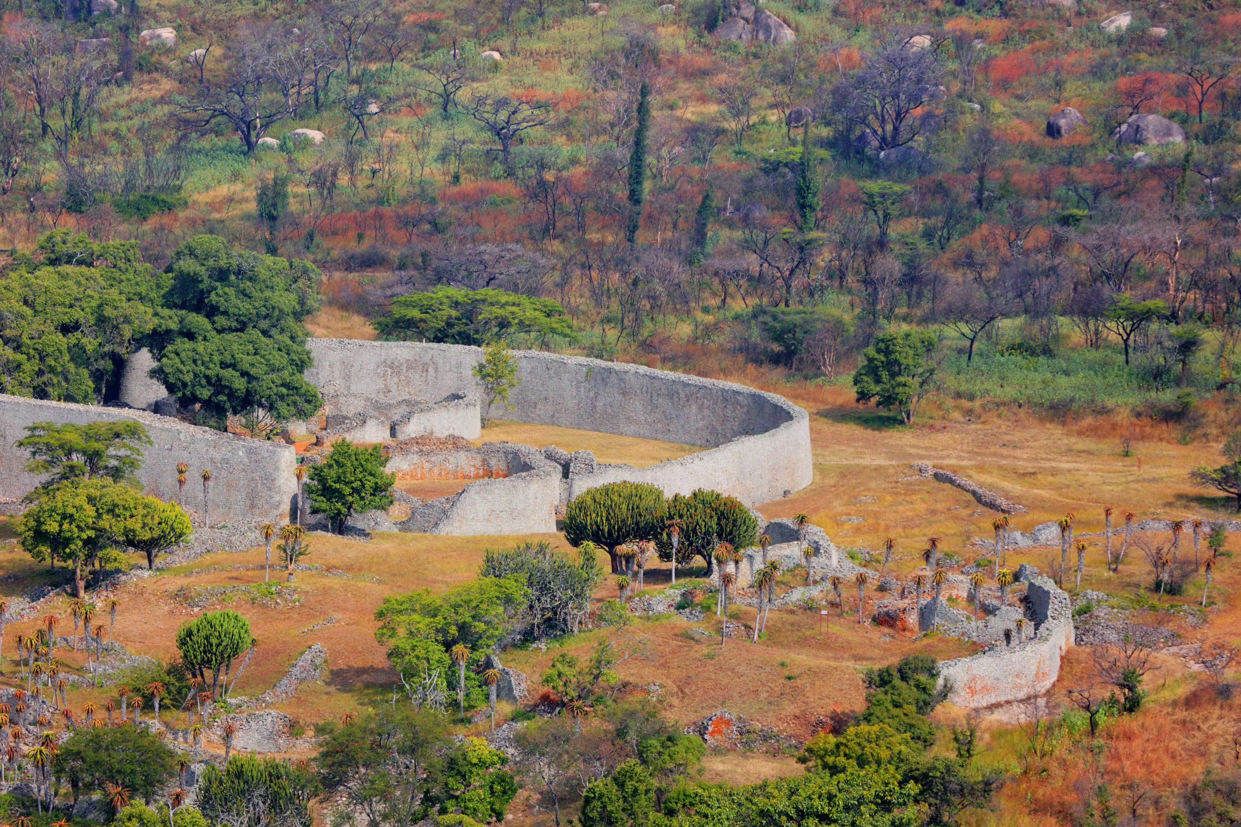 great-zimbabwe-kings-enclosure2.jpg