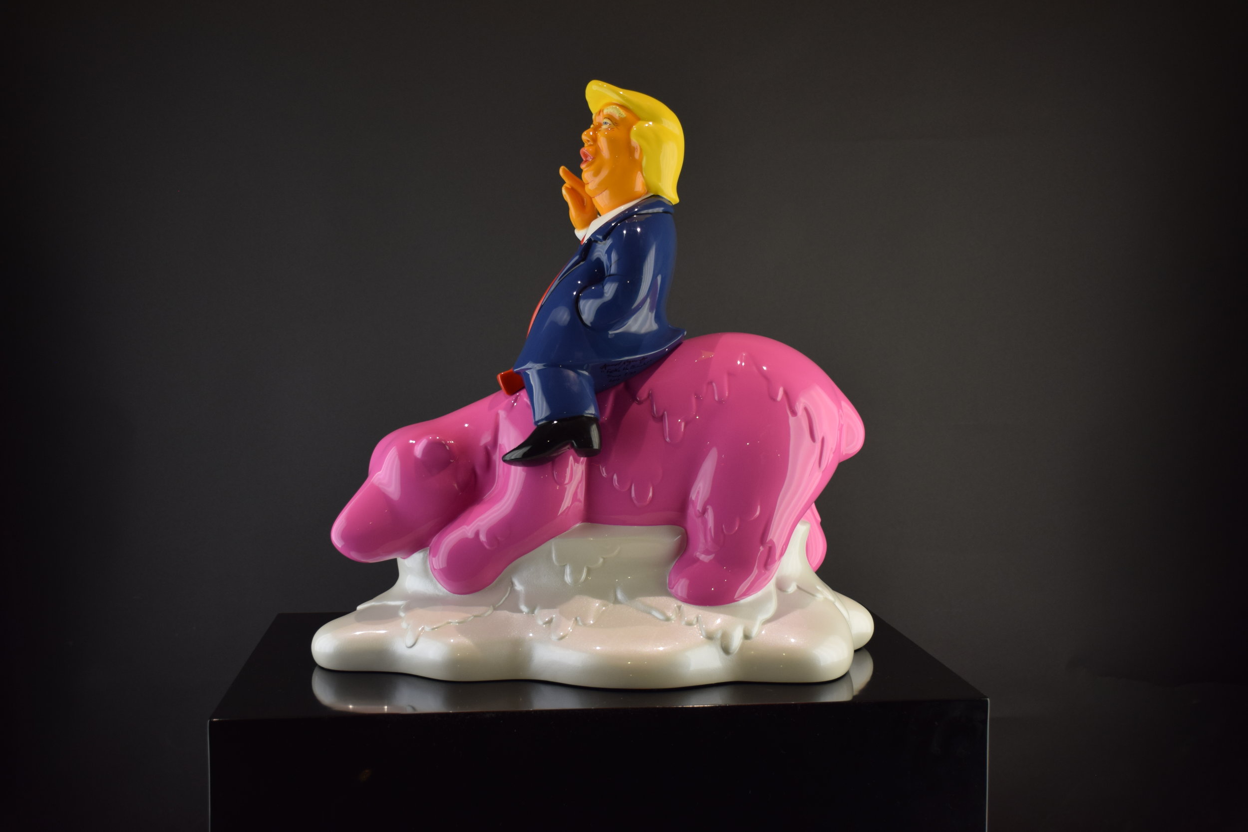 Fake The Climate artist Arnaud Nazare-Aga Pop Art Trump sculpture on bear Dark Pink &amp; White Pearl on stand