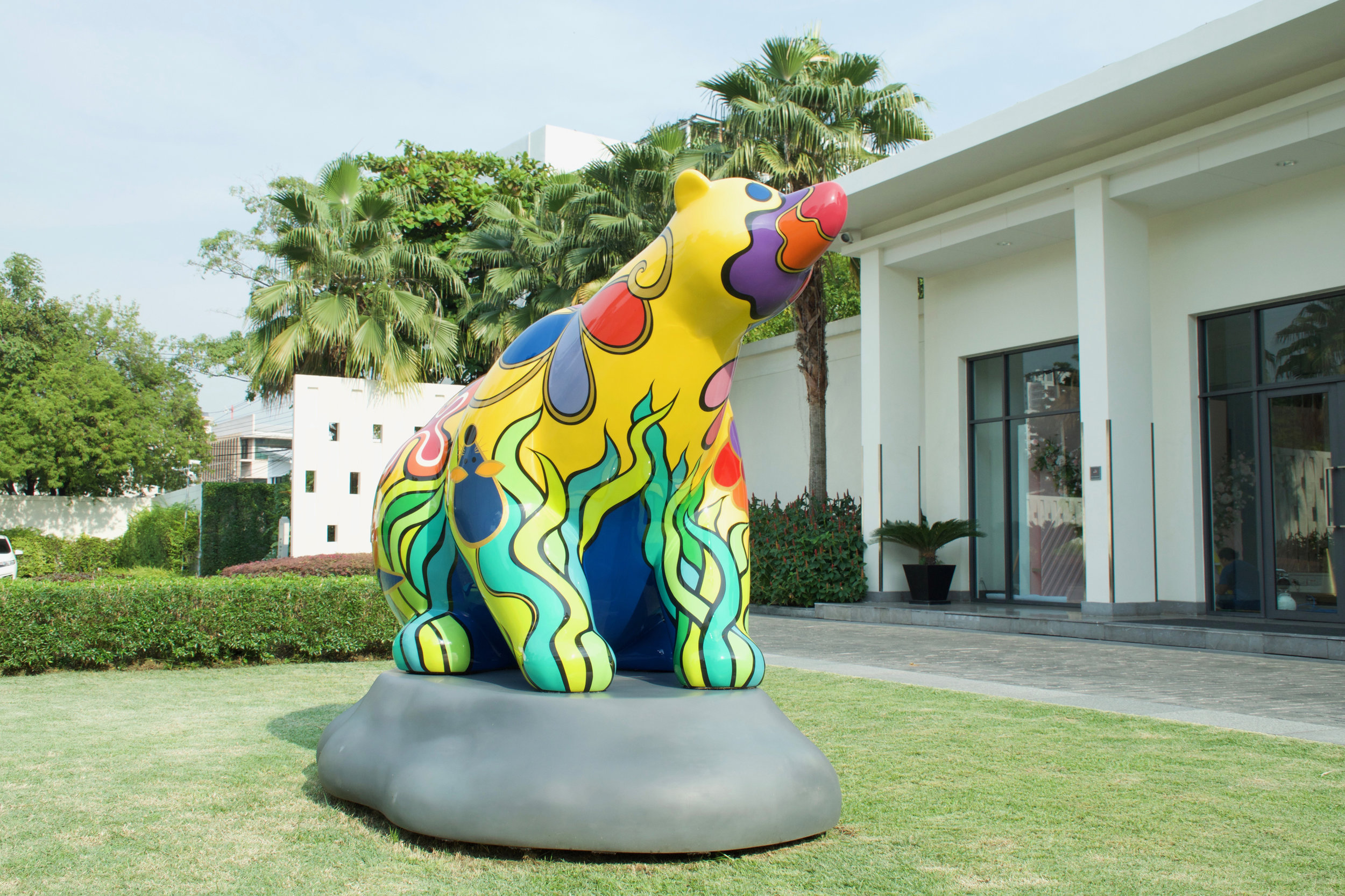 B-Pop Sitting Bear on rock artist Arnaud Nazare-Aga Pop art Bear sculpture Bangkok Hotel