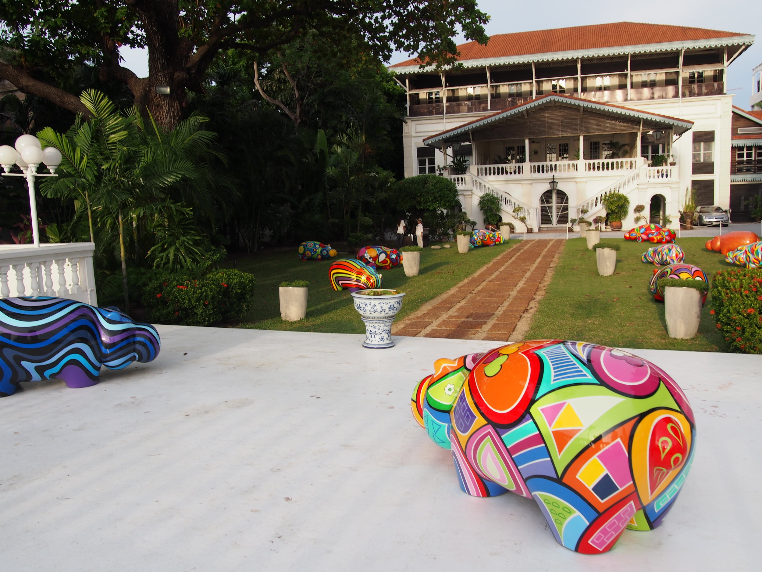 Hippop Art Artheline Pop art Hippo sculpture French Ambassador residence Bangkok