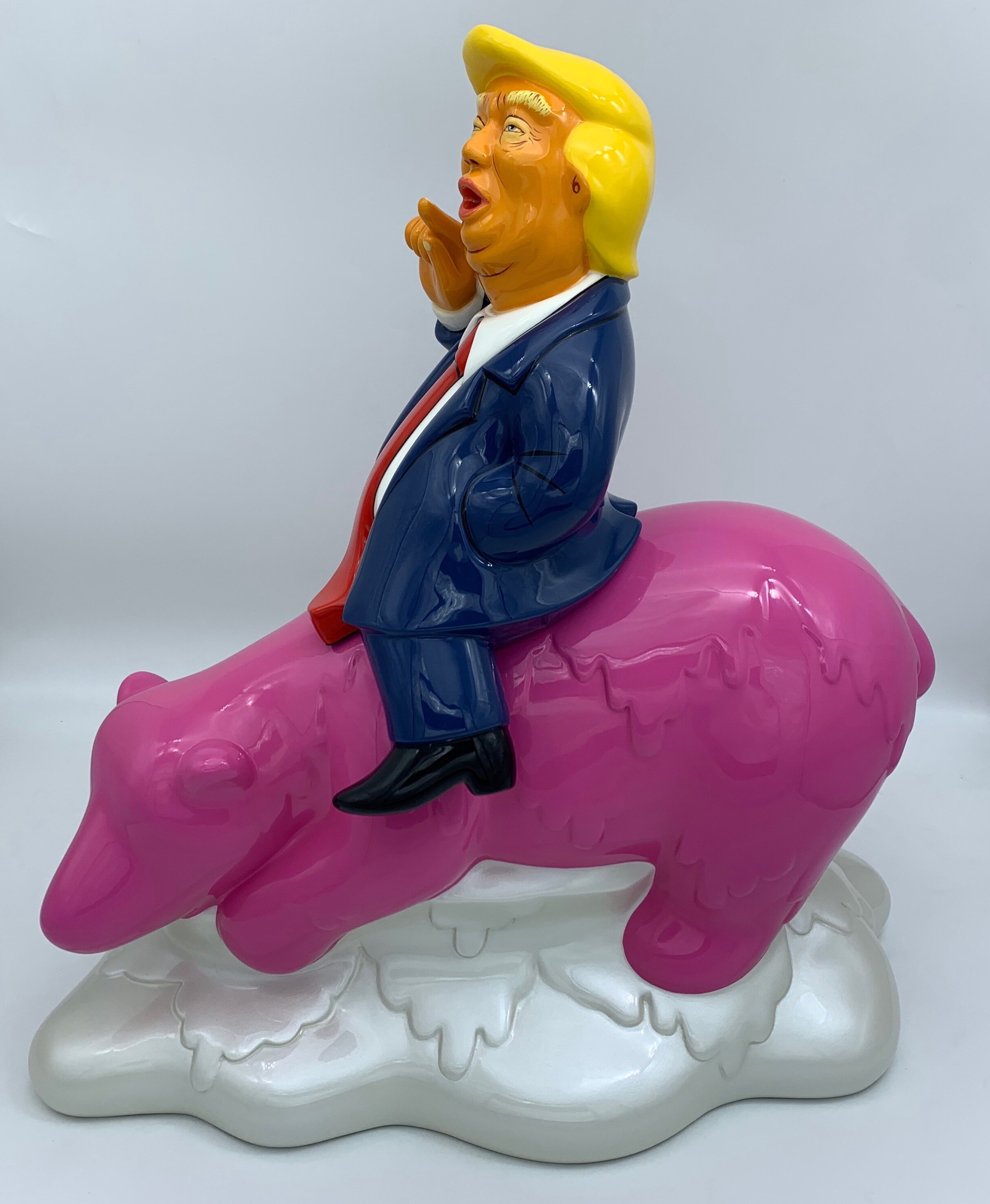 Fake The Climate Nazare-Aga Pop Art Trump sculpture on bear Dark Pink &amp; White Pearl 02