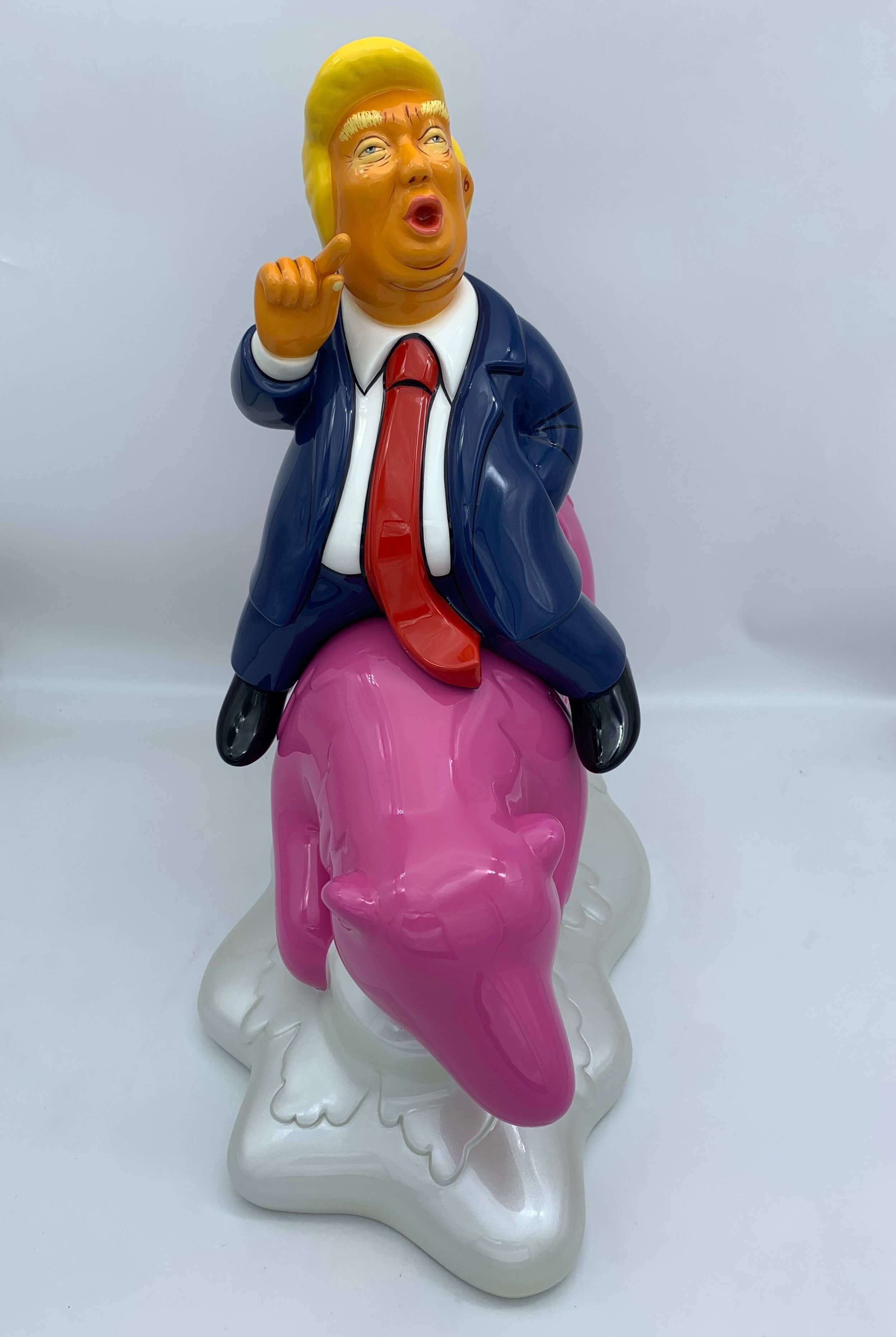 Fake The Climate Nazare-Aga Pop Art Trump sculpture on bear Dark Pink &amp; White Pearl 07