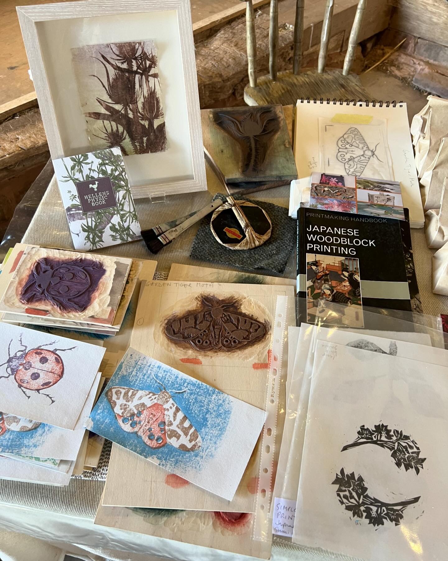 A little display of my woodblock prints to accompany my herbal work in a very beautiful barn in Aylton. We were celebrating blossomtime as part of the regular Big Apple spring weekend in nearby Putley - a lovely event! Great to be among other  local 