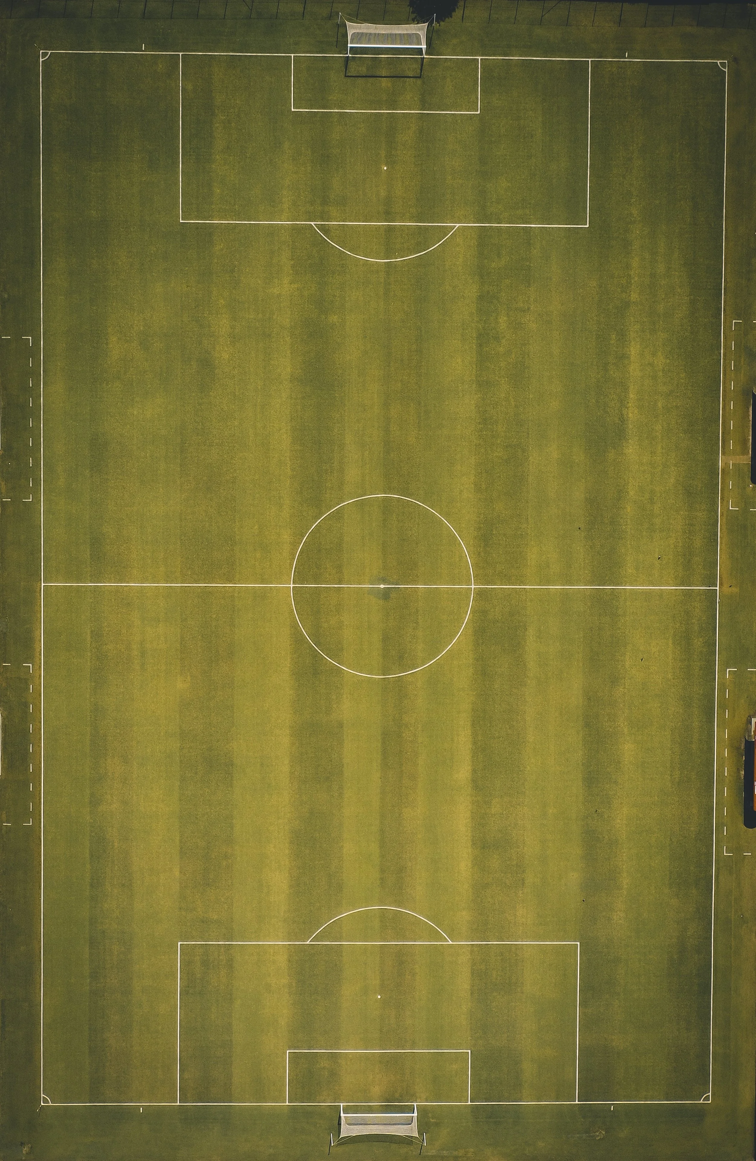 bird-s-eye-view-circle-drone-photography-2291006.jpg