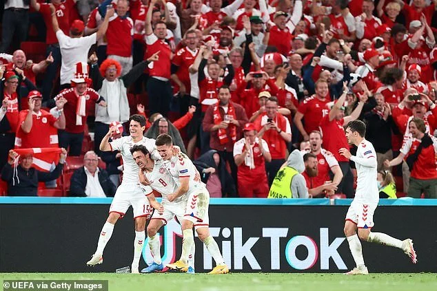 Fascículo #11 - Coleção Europa-América