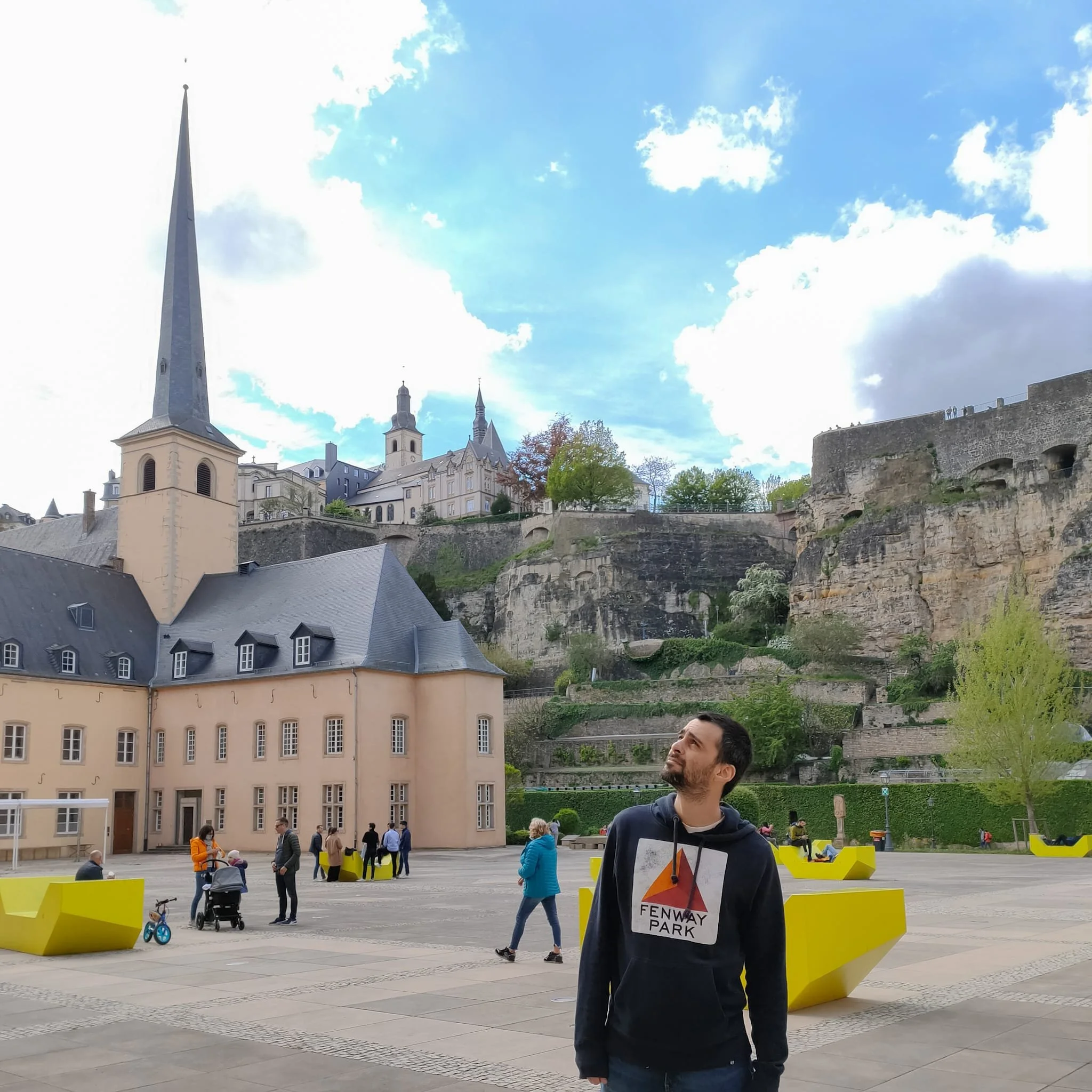 Exaustivo Luxemburgo