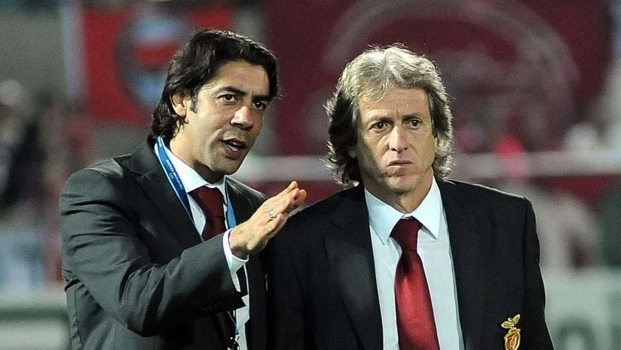Encruzilhada #10 - E se Jorge Jesus nunca tivesse chegado ao Benfica? (2009)