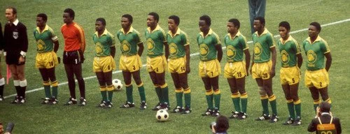 Futebolítico #15 - Lutar pela vida num Brasil vs. Zaire