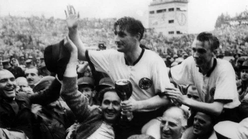 Futebolítico #29 - O nascimento do orgulho germânico