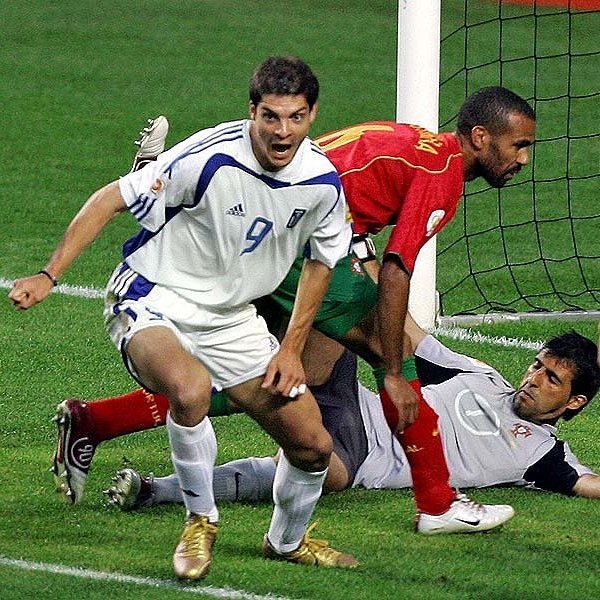 Futebol Democrático: 50 jogos #32 - Portugal vs Grécia (2004)