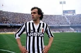 Nota 10 - Michel Platini