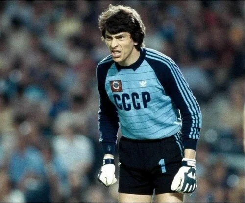 Cadernos de Leste #4 - Rinat Dasaev
