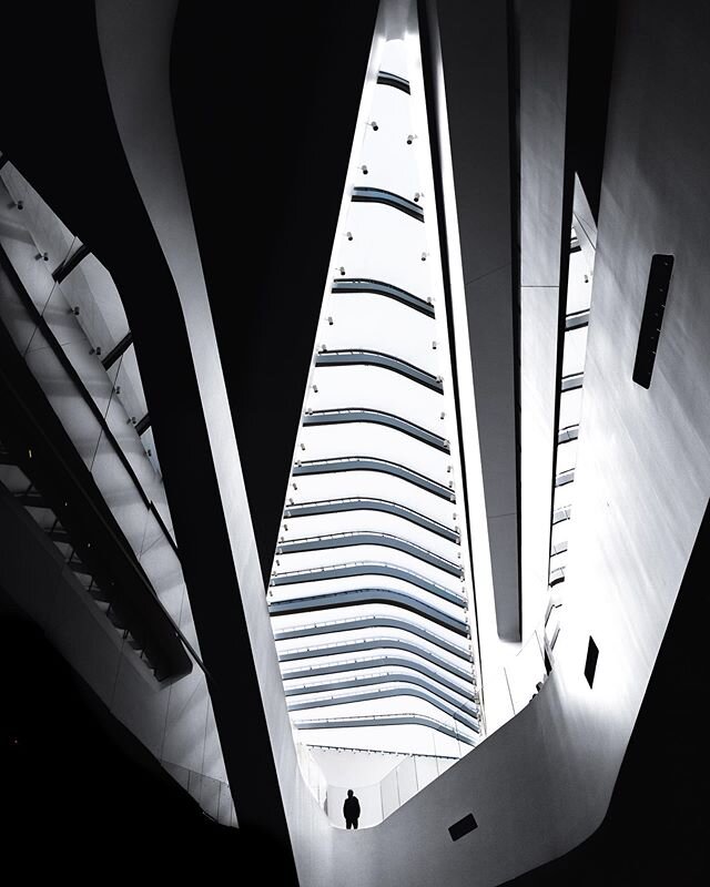 CityLife Milan by Zaha Hadid Architects #canondeutschland #liveforthestory @canondeutschland (Anzeige)
