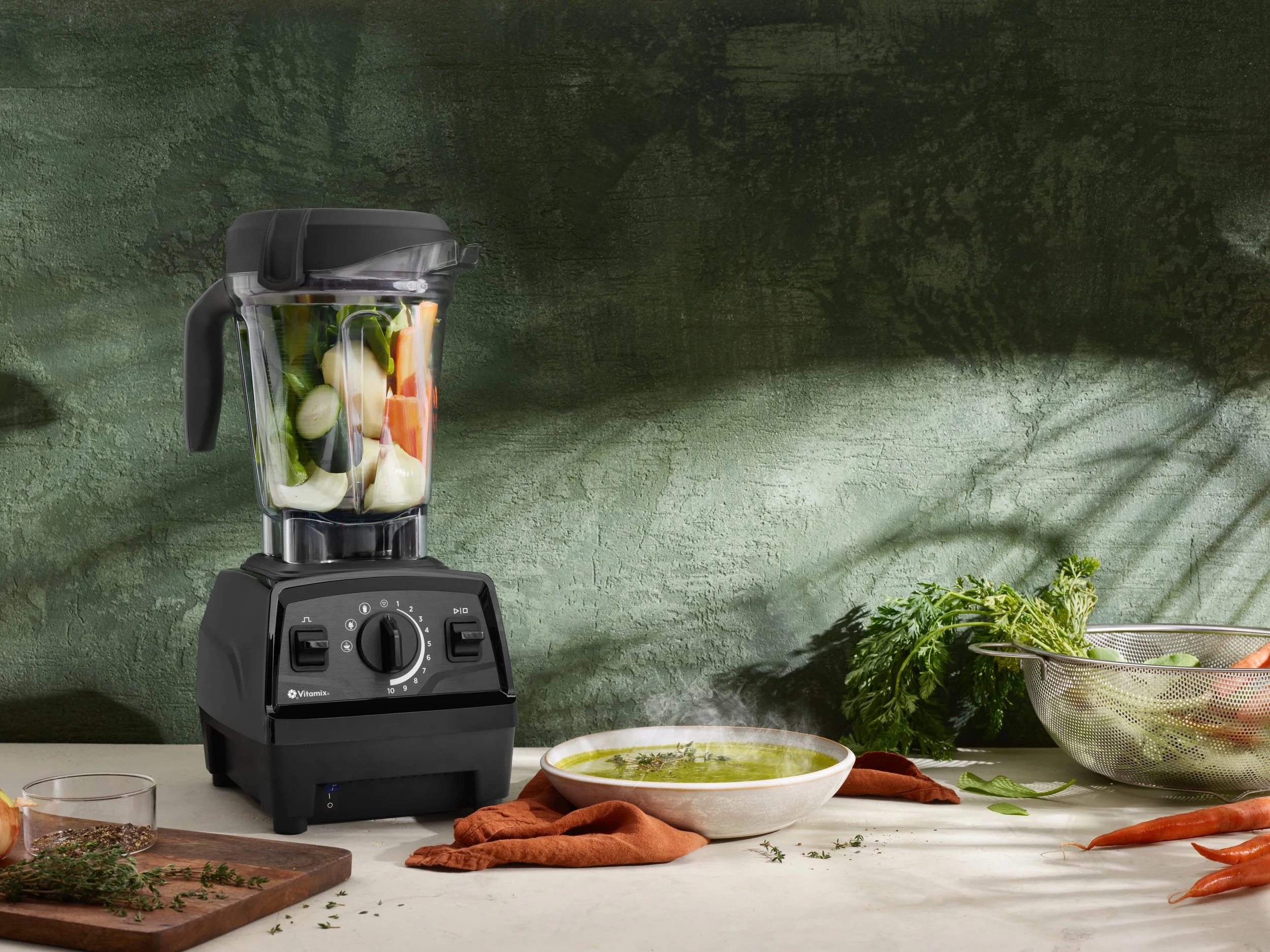 E520_Black_SpinachVegetableSoup.jpeg