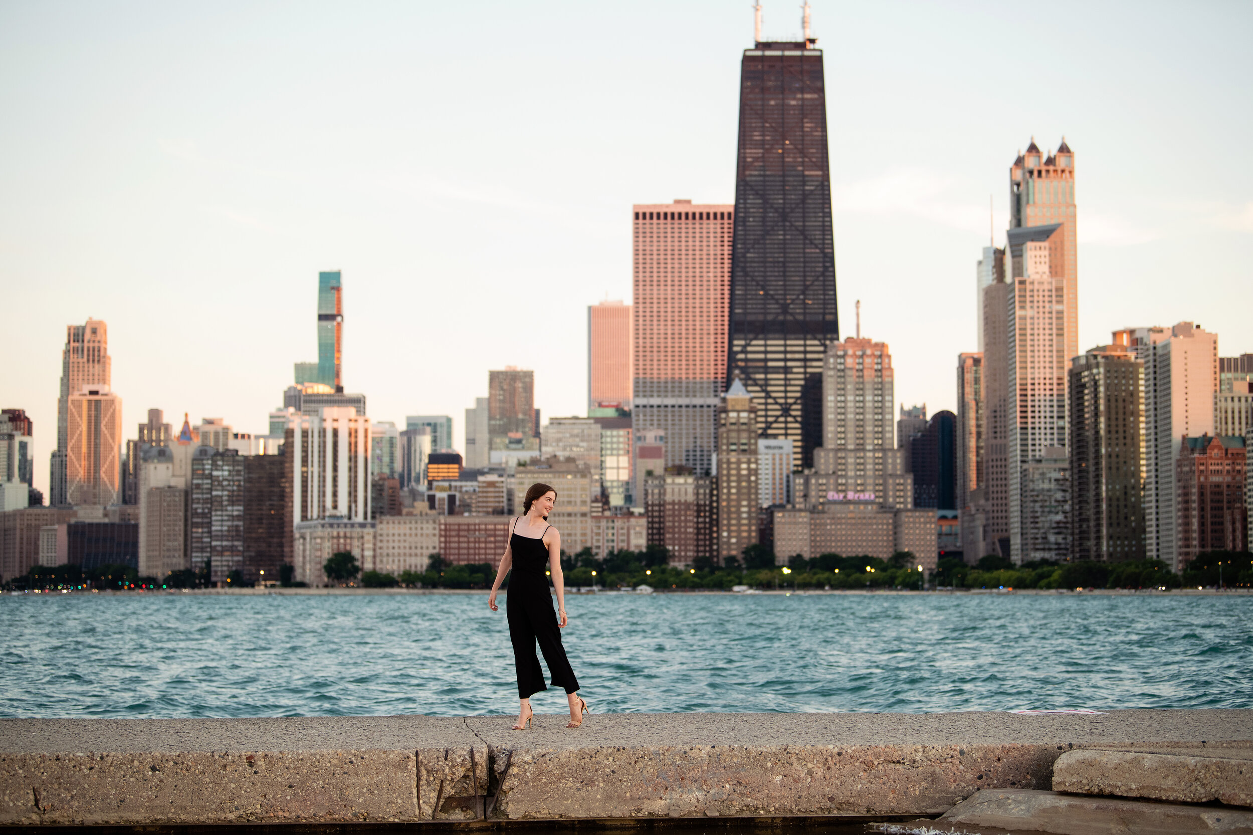 Christina Bailitz Photography - Chicago Skyline Senior Photography Session
