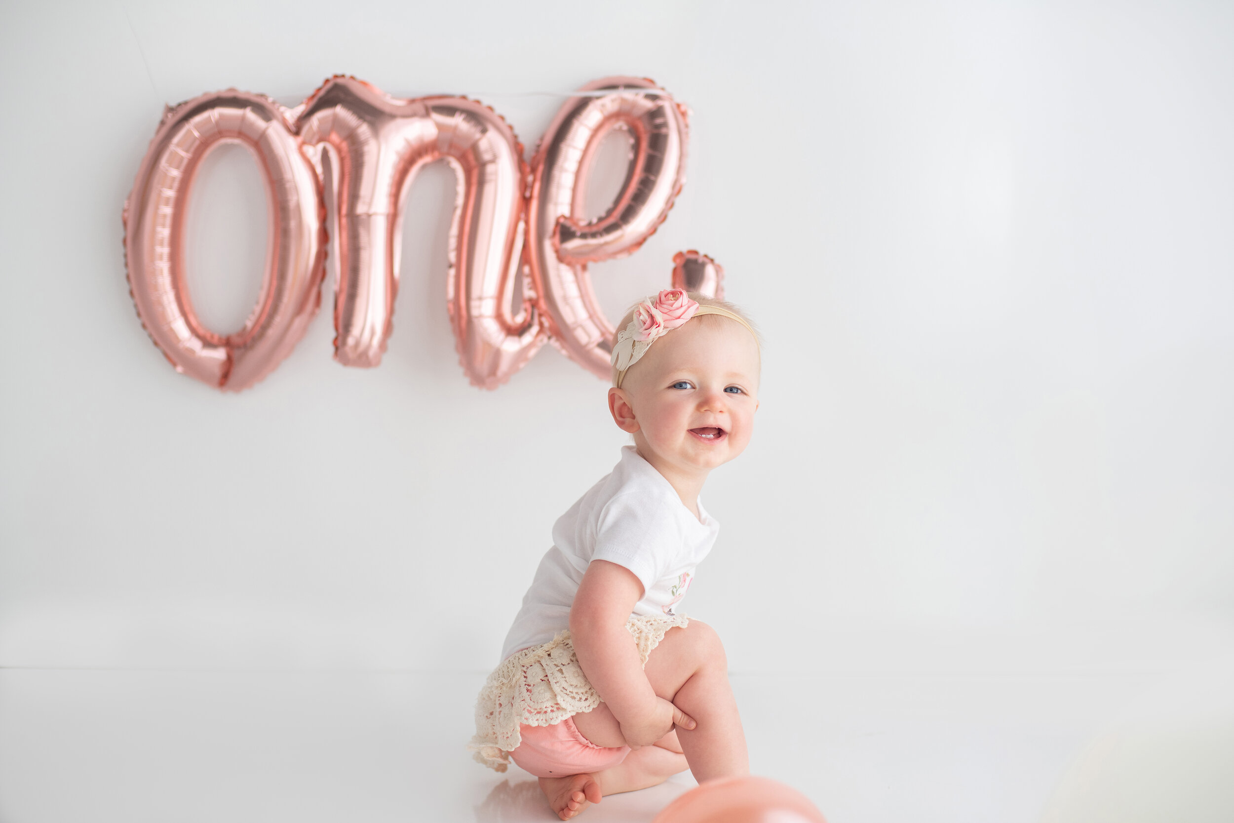 Christina Bailitz Photography First Birthday PhotoShoot