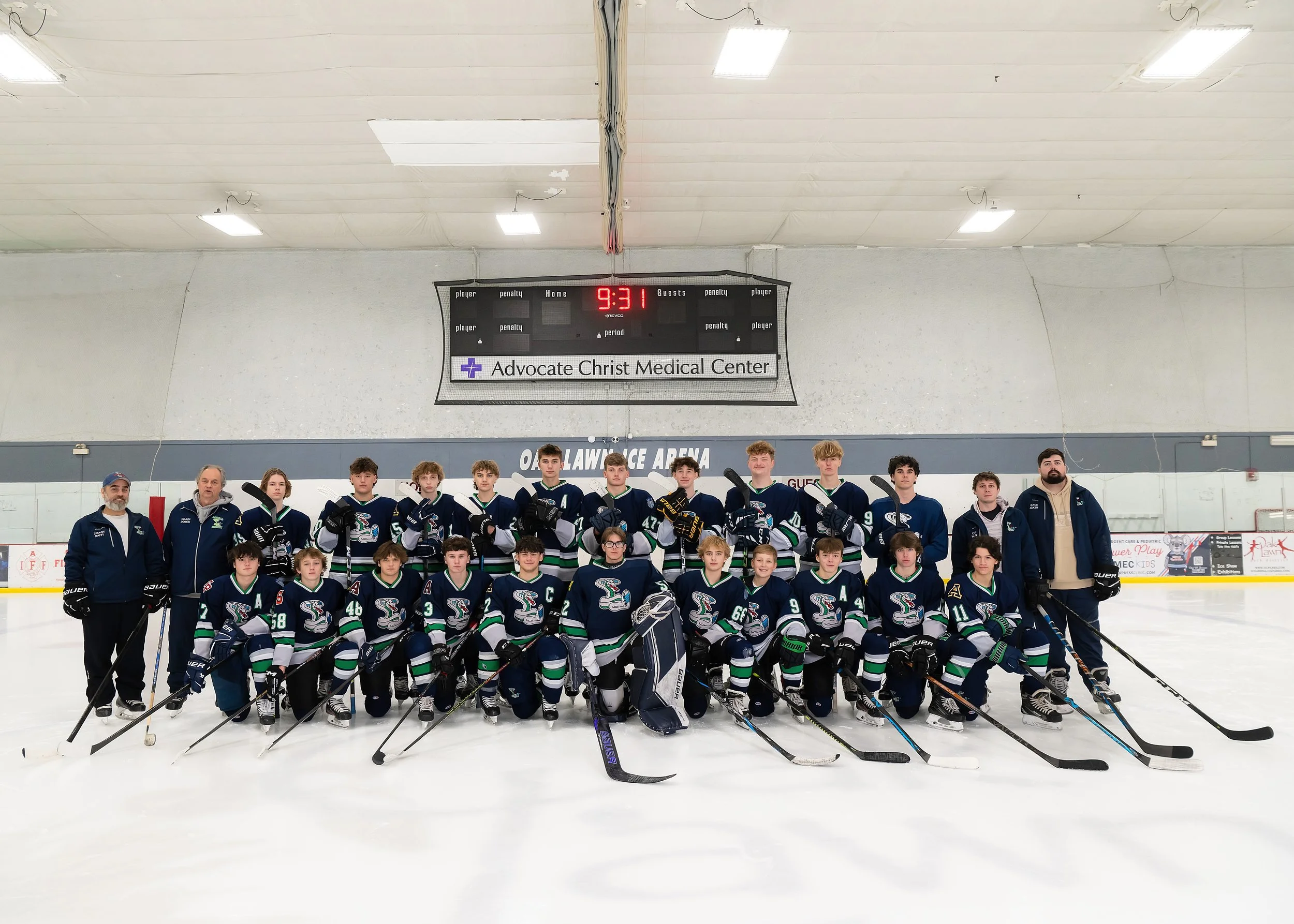 High School Hockey Team Photo Day.jpg