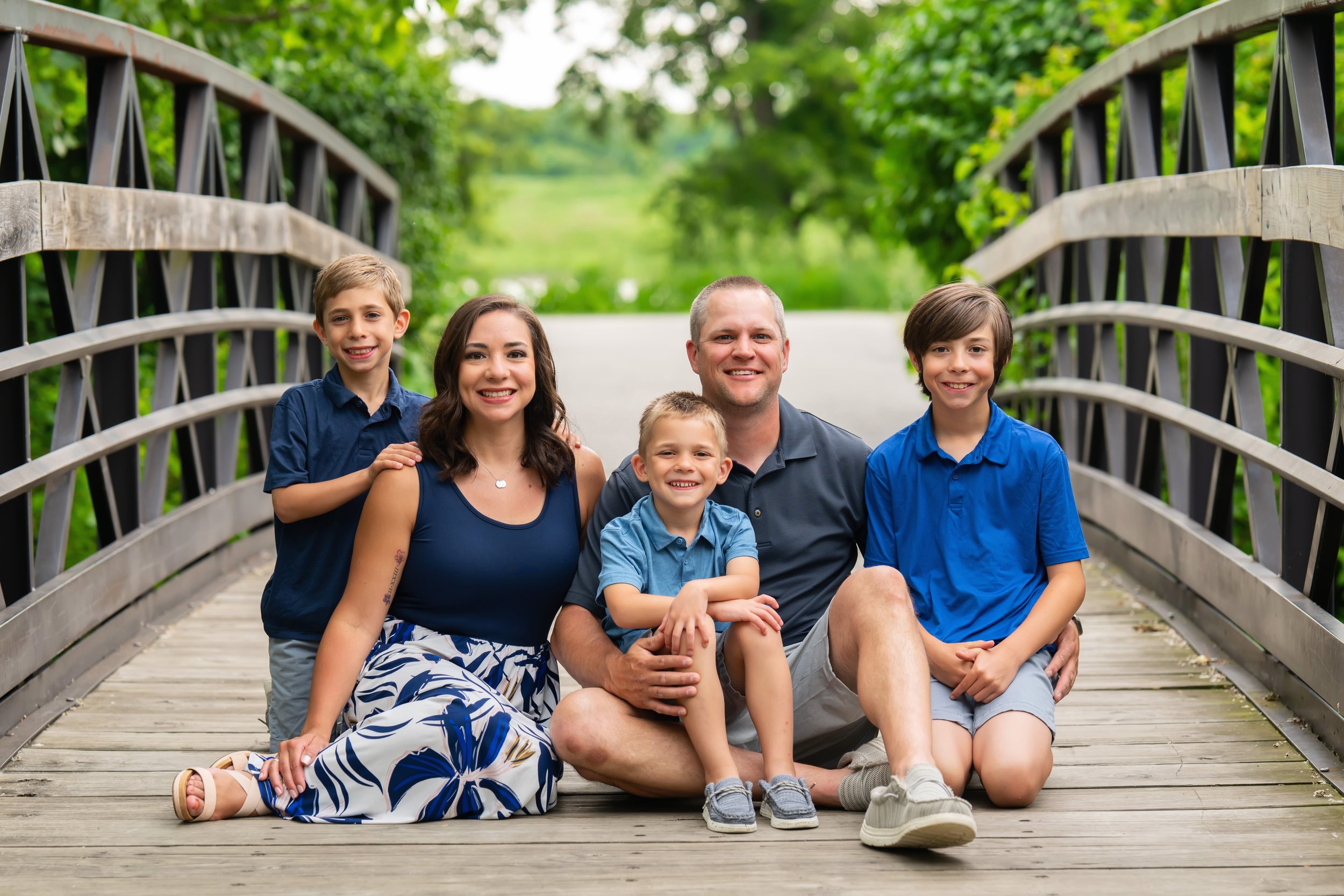 Family of 5 Photo Session Tinley Park.jpg