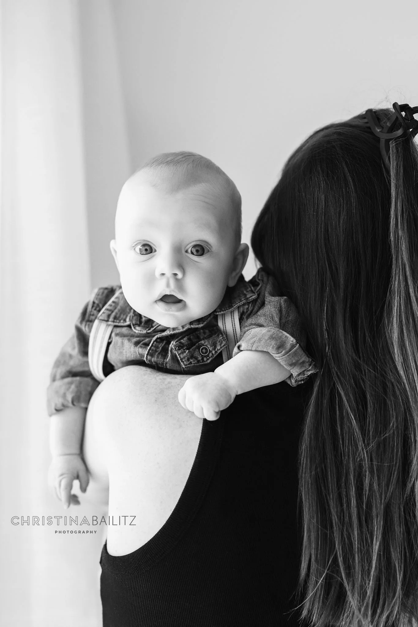 2026-06-christina-bailitz-photography-baby-milestone-session-Tinley-Park-photographer-_0146.jpg