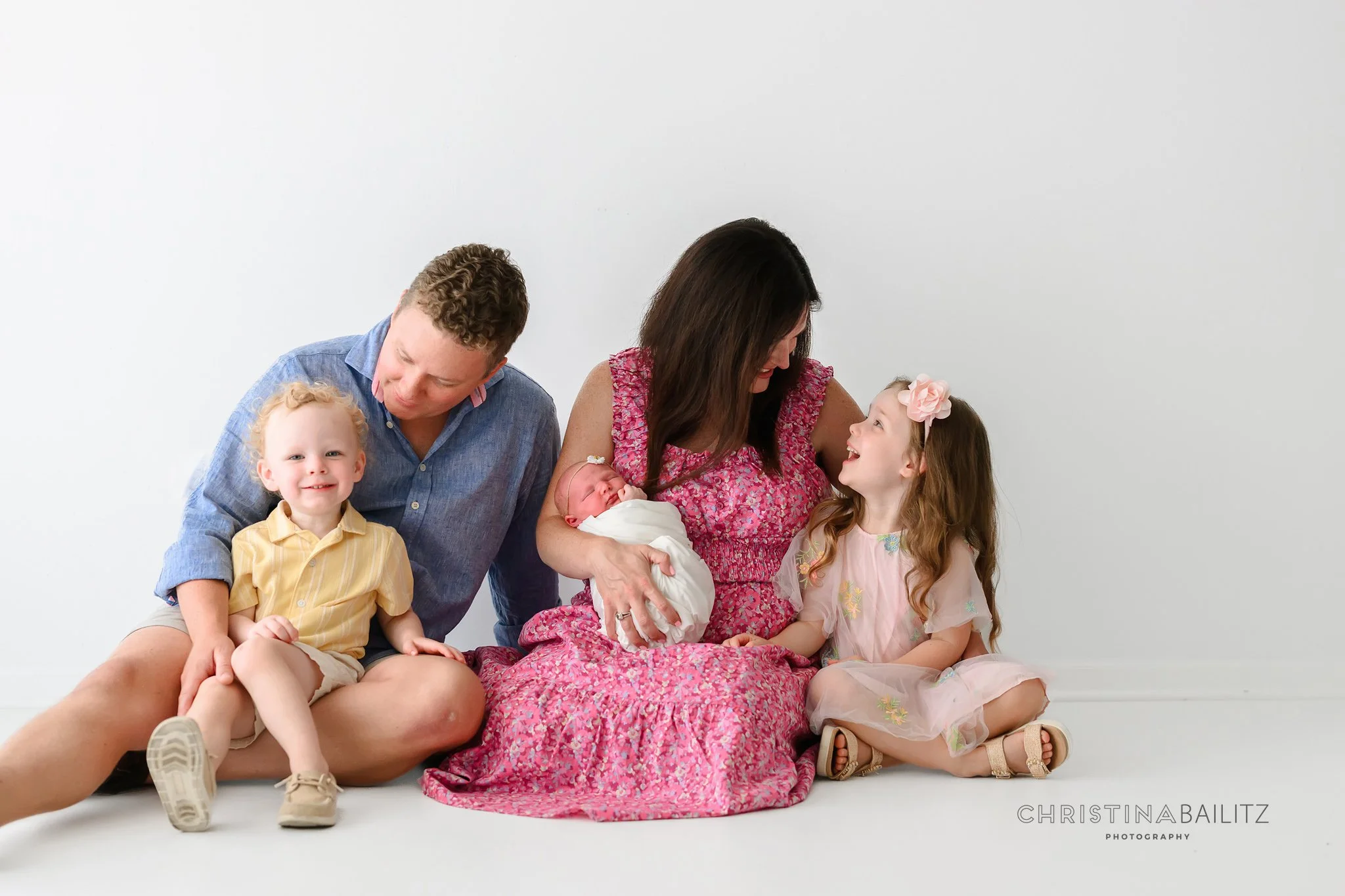 2026-06-christina-bailitz-photography-newborn-dand-family-Tinley-Park-photographer-_0117.jpg
