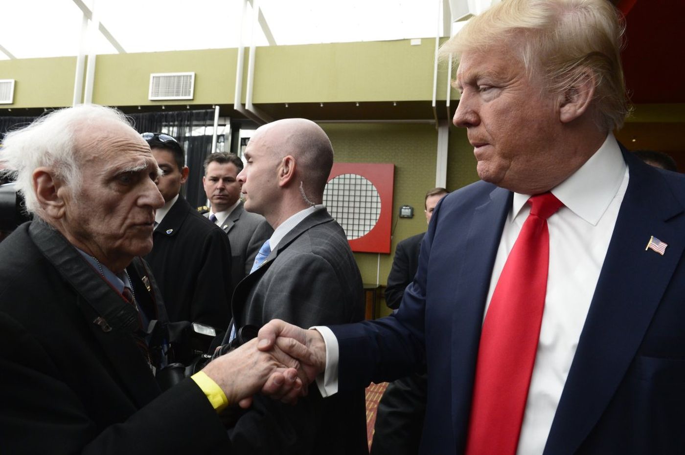 Trump shakes hands with Jim Romano, a long time Staten Island journalist. (Todd Maisel/New York Daily News) Donald Trump received an endorsement from the New York Veteran Police Association at the Hilton Garden Inn in Staten Island on April 17, 2016. (Todd Maisel/New York Daily News)