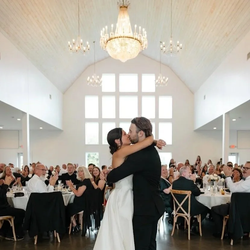 Sunday Serenity: Why Abella is the Perfect Choice for Your Budget-Friendly Luxury Wedding