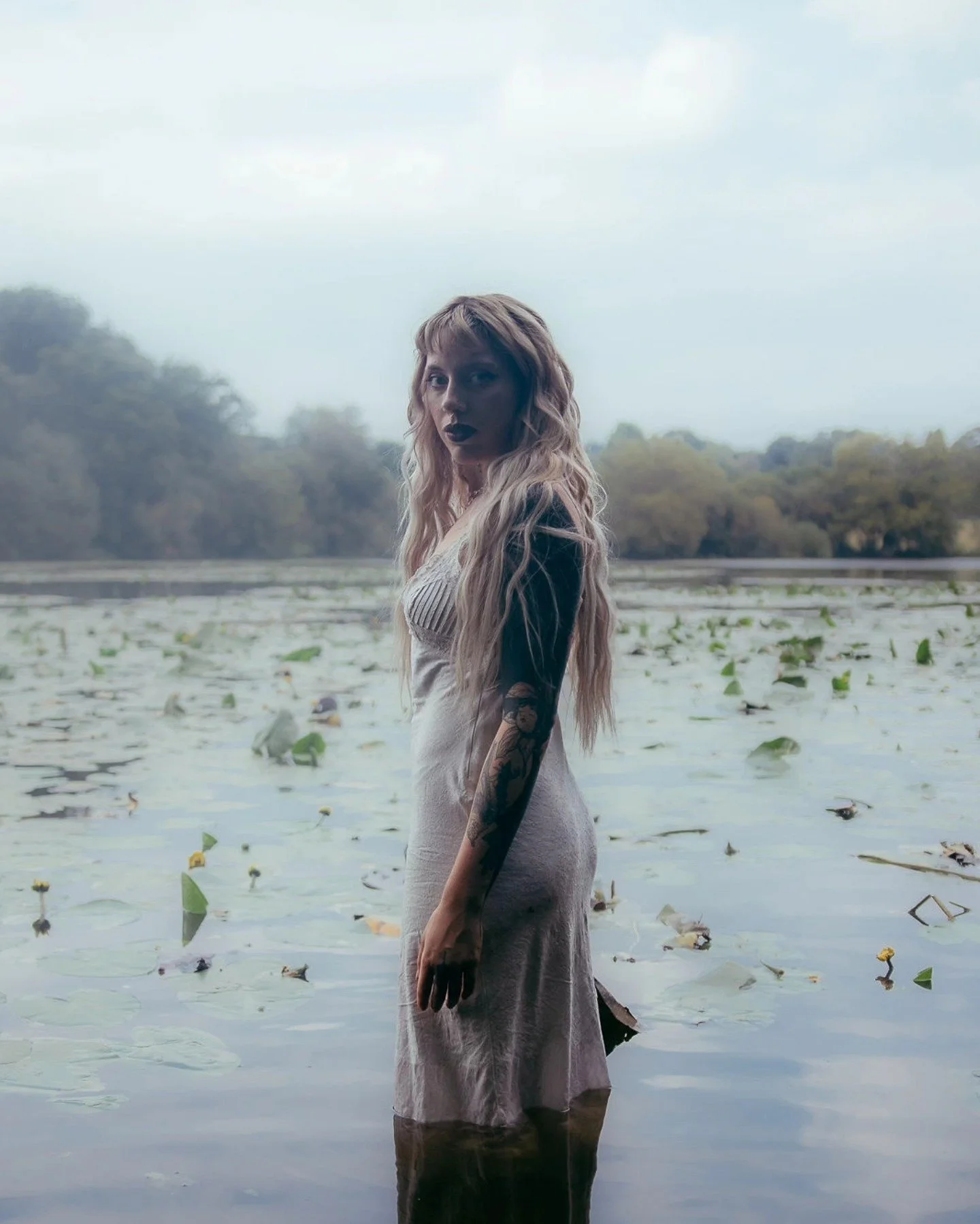 Finally posting my favourite shoot of the year before I forget to...

As soon as I found this location, I knew there was a shoot to be had here🏞️

The issue was a) finding a way of getting here and b) finding someone who was willing to get into this