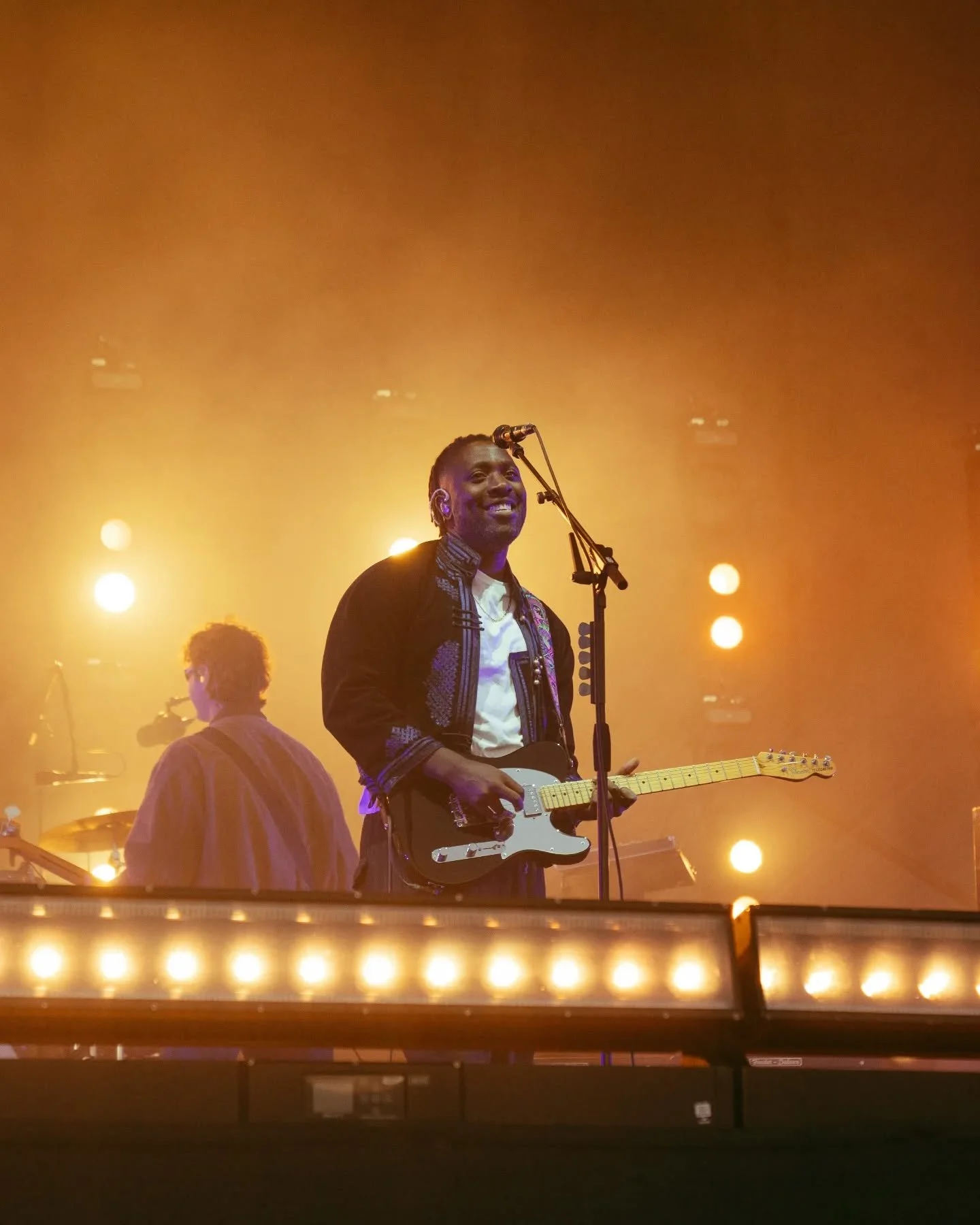 🎸Bloc Party on &amp; off stage🥁
Surreal feeling getting to photograph a band who were the soundtrack to a lot of memories as a teen 🤯
For @onthebeachuk ⚡