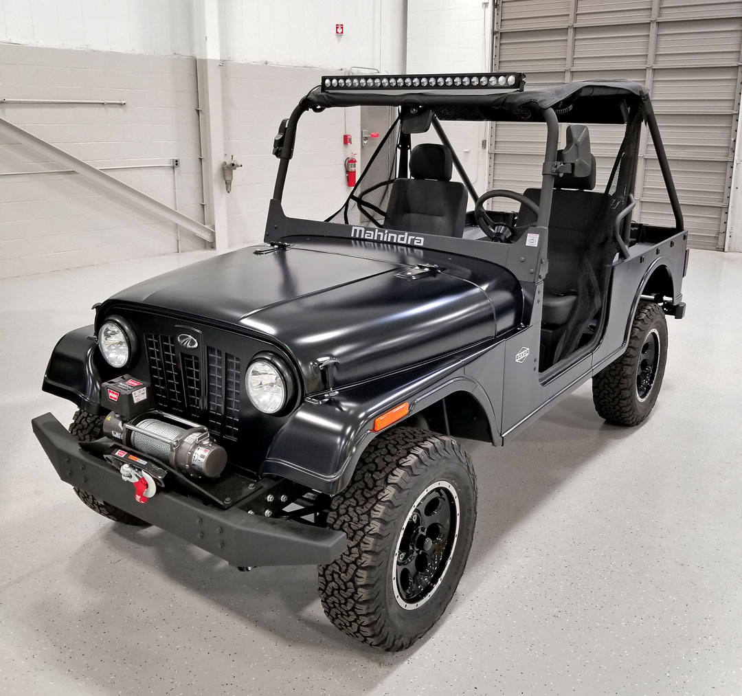2018-Mahindra-Roxor-LE-static-above.jpg