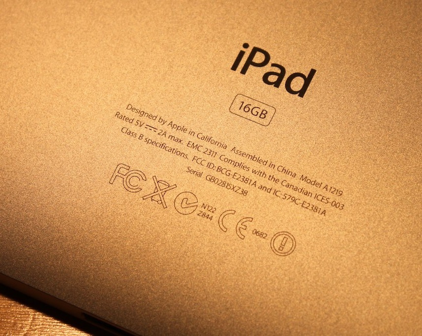 Designed+by+Apple+in+California.++Assembled+in+China.jpg