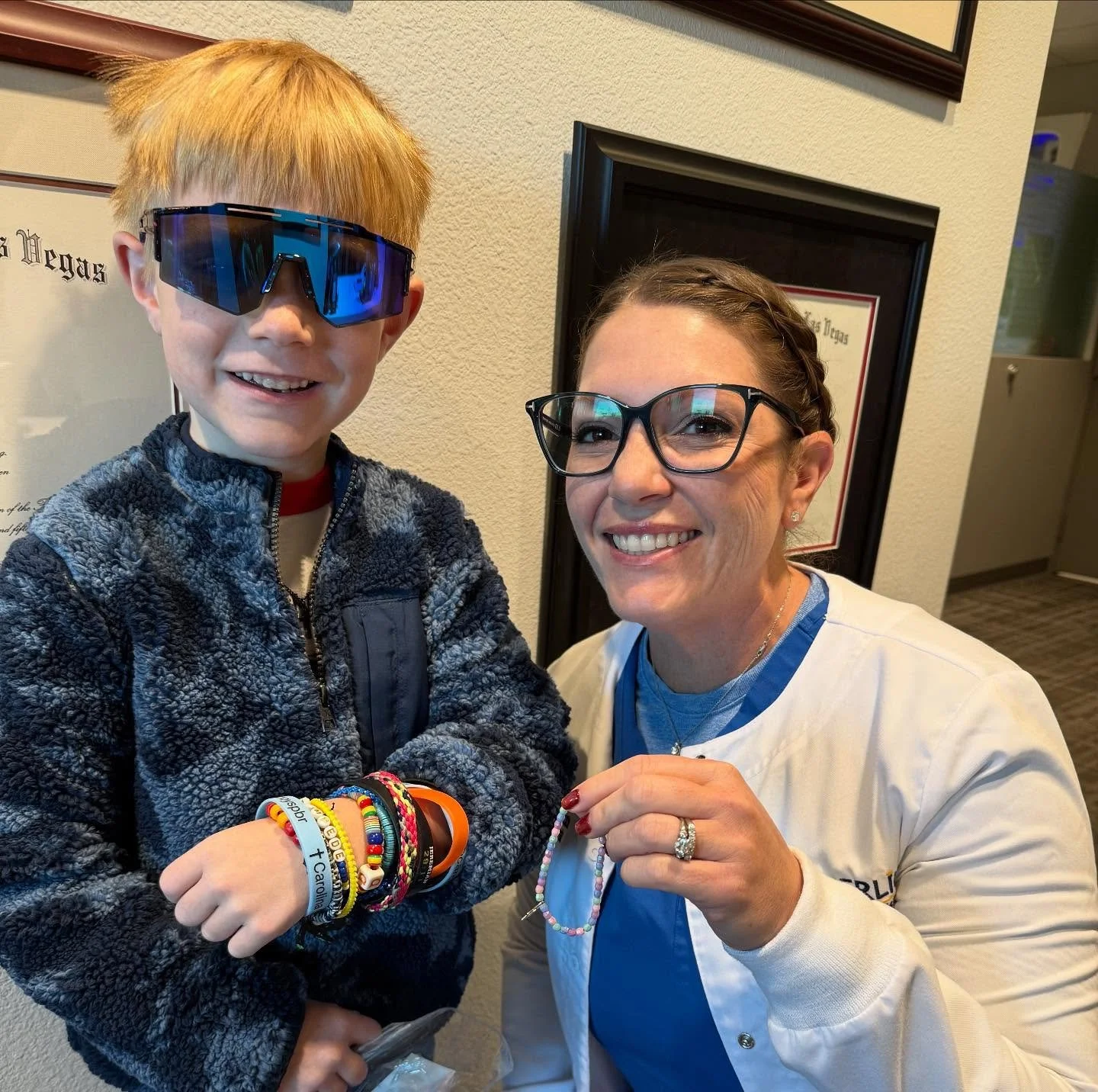 Deacon made Dr. Hoban&rsquo;s day with this special bracelet! Thank you for bringing smiles inside AND outside the dental chair 😄✨

#OurPatientsRock #DentalTeam #DentalFamily #GratefulHeart #SmallActsBigSmiles #SummerlinPediatricDentistry