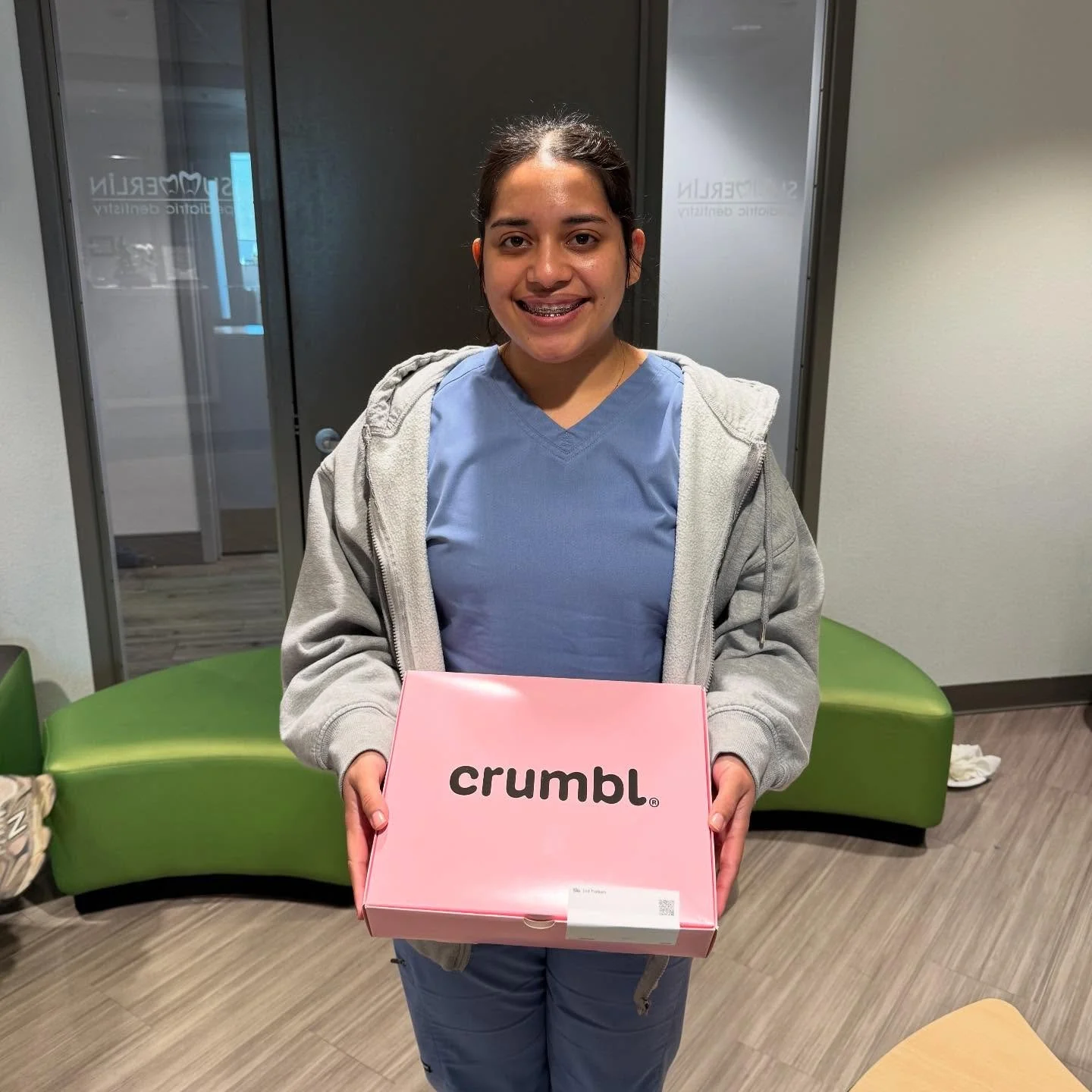 December birthdays are sweeter at our pediatric dental family 🎉🦷🎂 Celebrating Michelle with smiles and Crumbl cookies!

#BirthdayMonth #PediatricDentistLove #WeLoveOurTeam #SummerlinPediatricDentistry