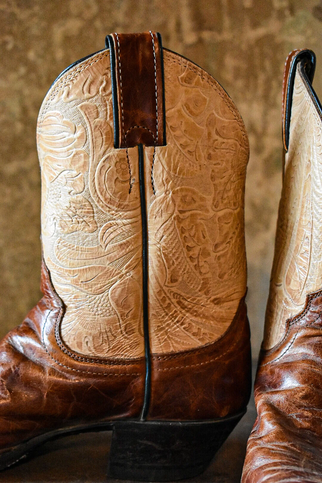 39D03B9B-597B-4F33-8F05-6AB5A8EE1D24