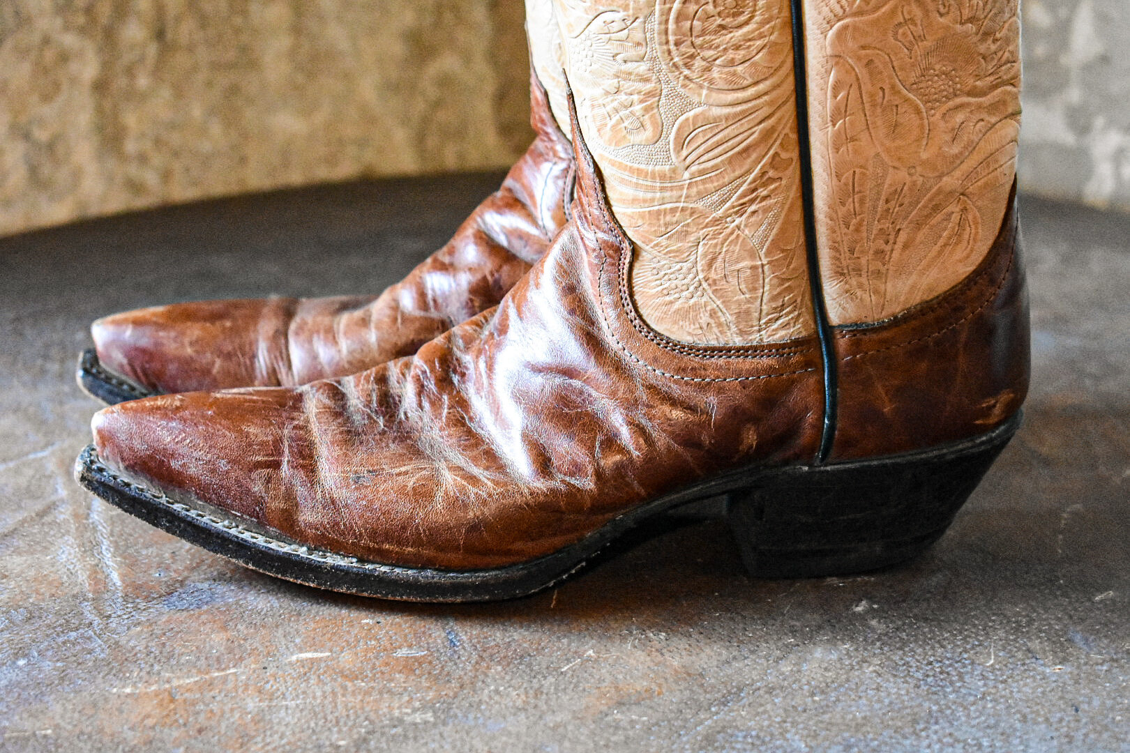 870D6E57-9842-4A49-AD9C-5FDA9C0E3D00