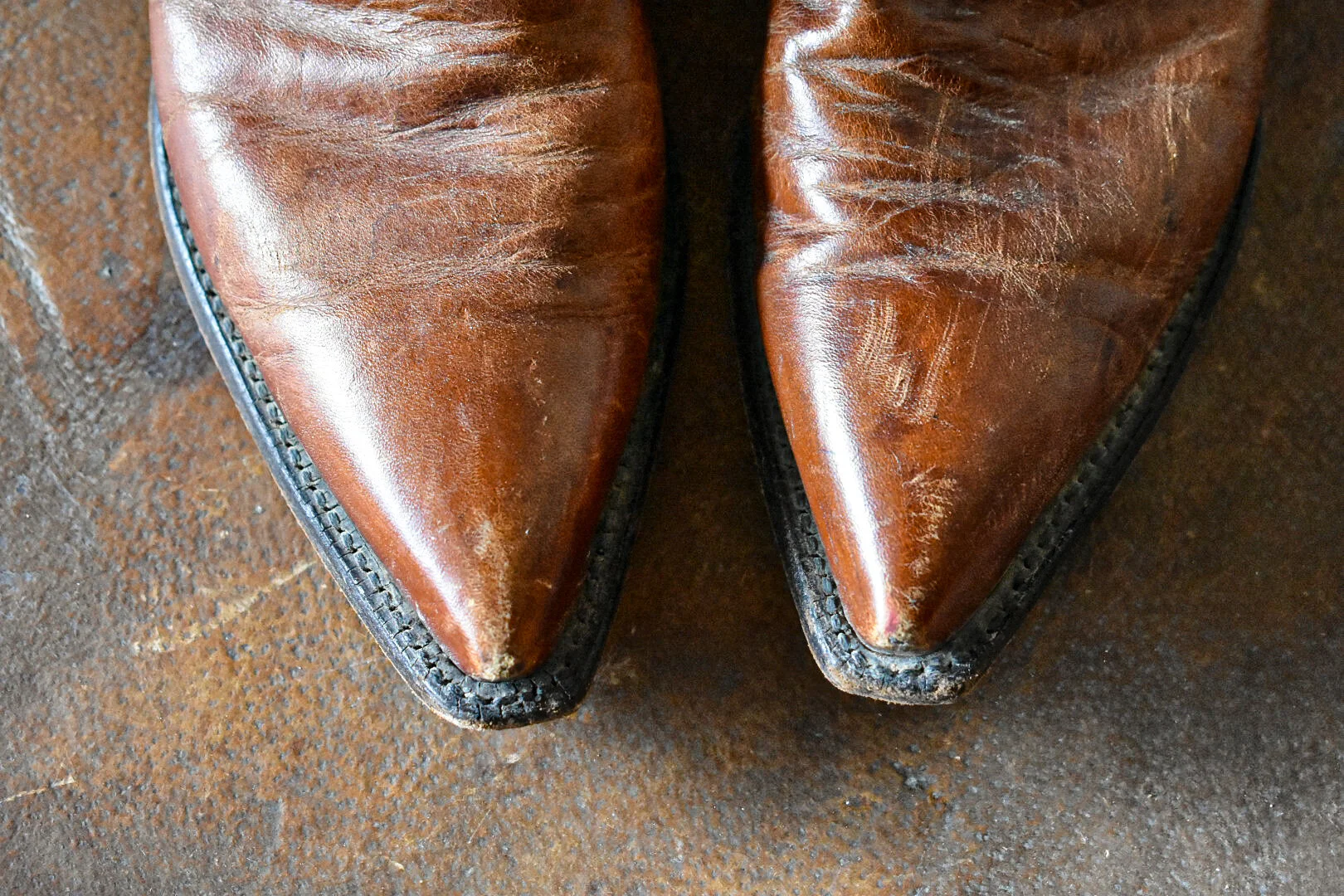 9D0D72C4-0AFD-4A75-A63F-5AF12E9B8A83