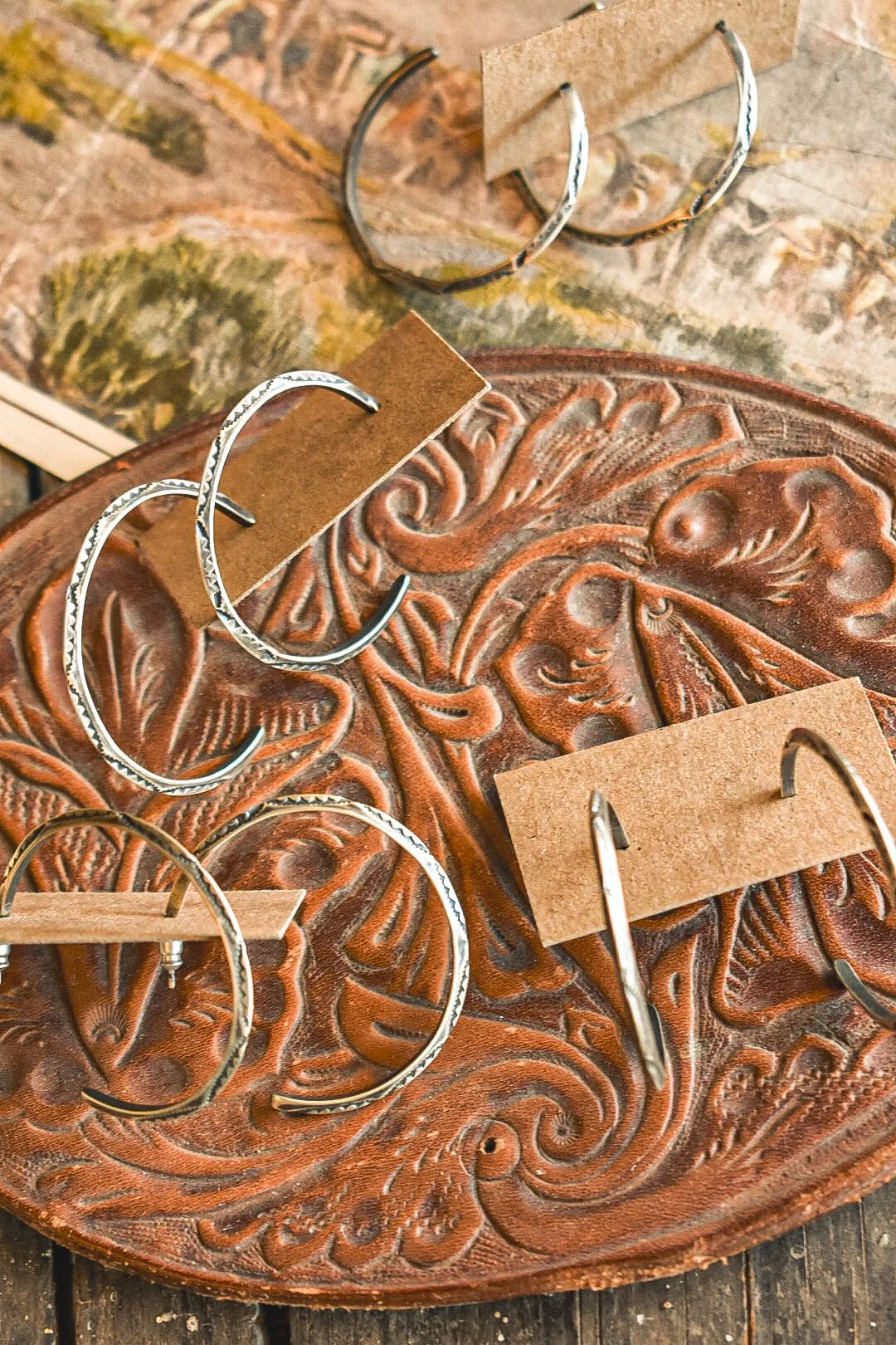 The Tahe Stamped Sterling Silver Hoop Earrings